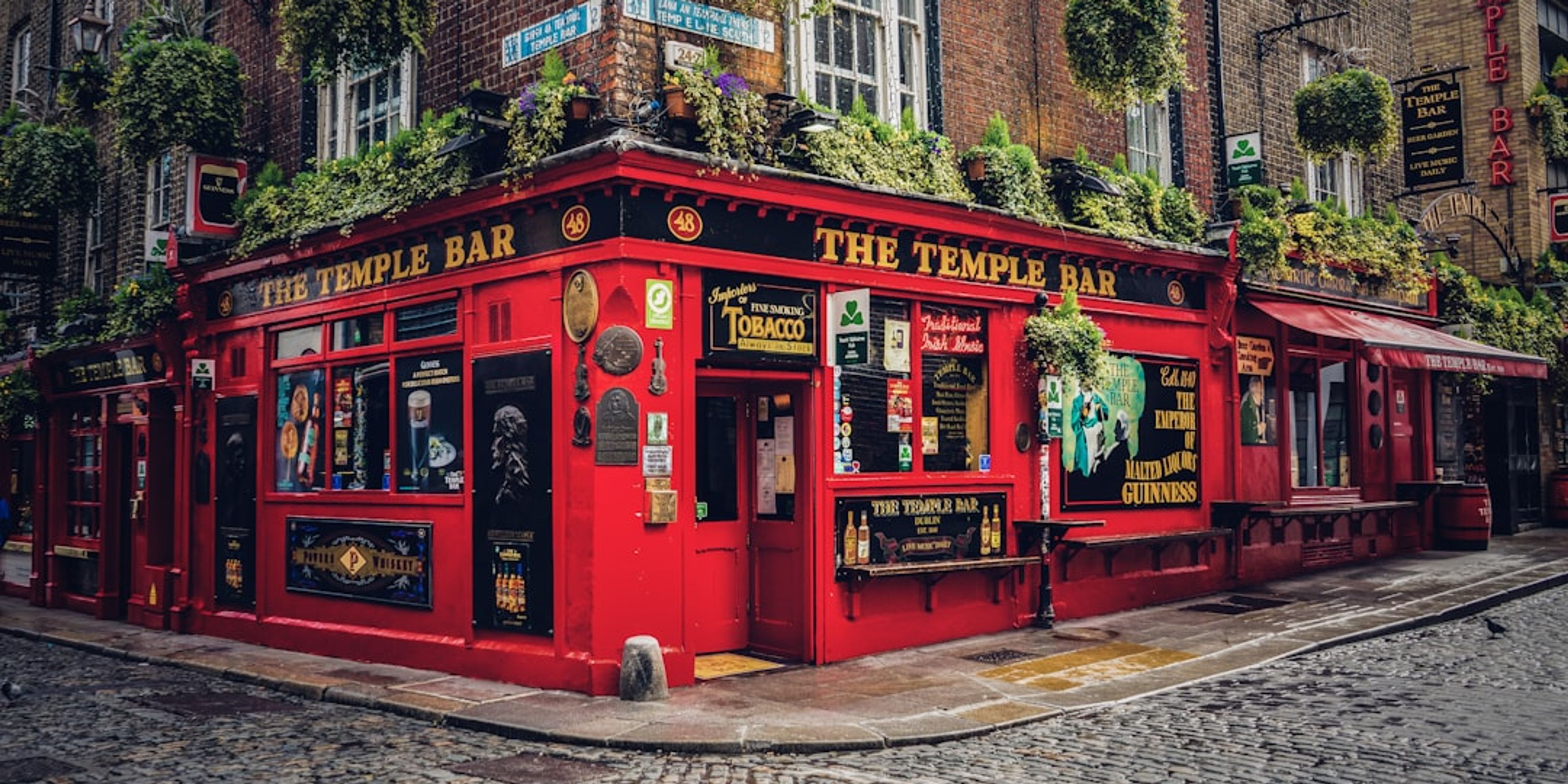 Hotels near Temple Bar
