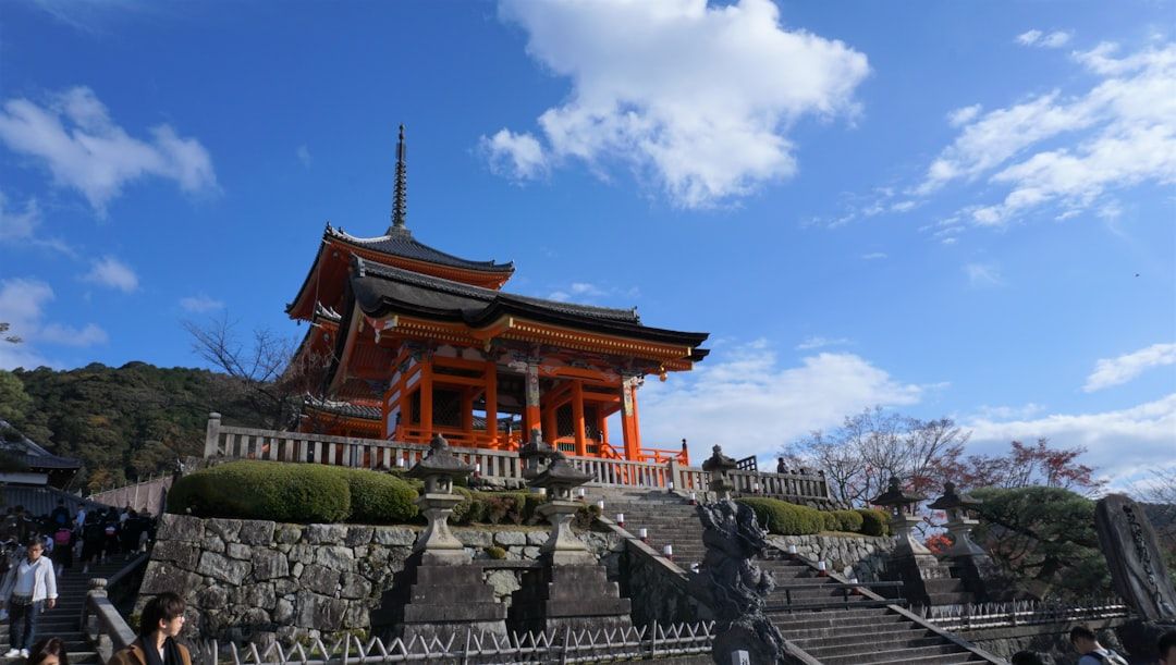 Hotels near Kiyomizu-dera