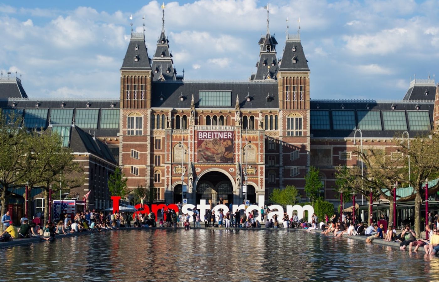 Het Amsterdamse Bos - The Quietest 1,000 Hectares Within Reach of the Festival
