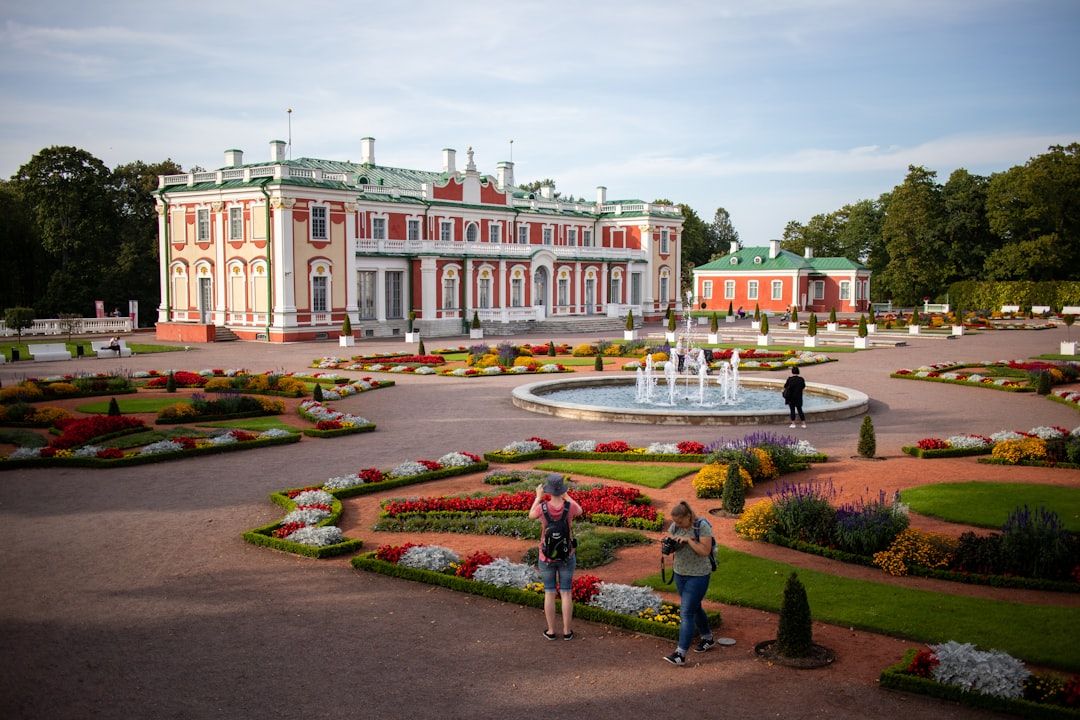 Kadriorg Palace and Kadriorg Park - Peter the Great's Baroque Retreat