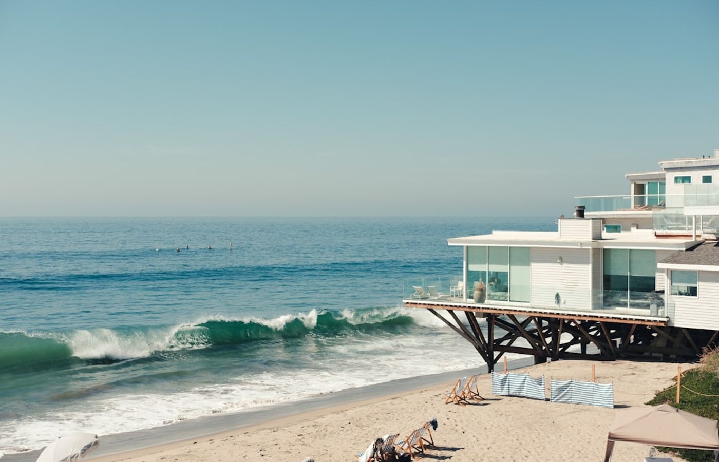 Malibu and the Pacific Coast Highway - Beaches Beyond the City