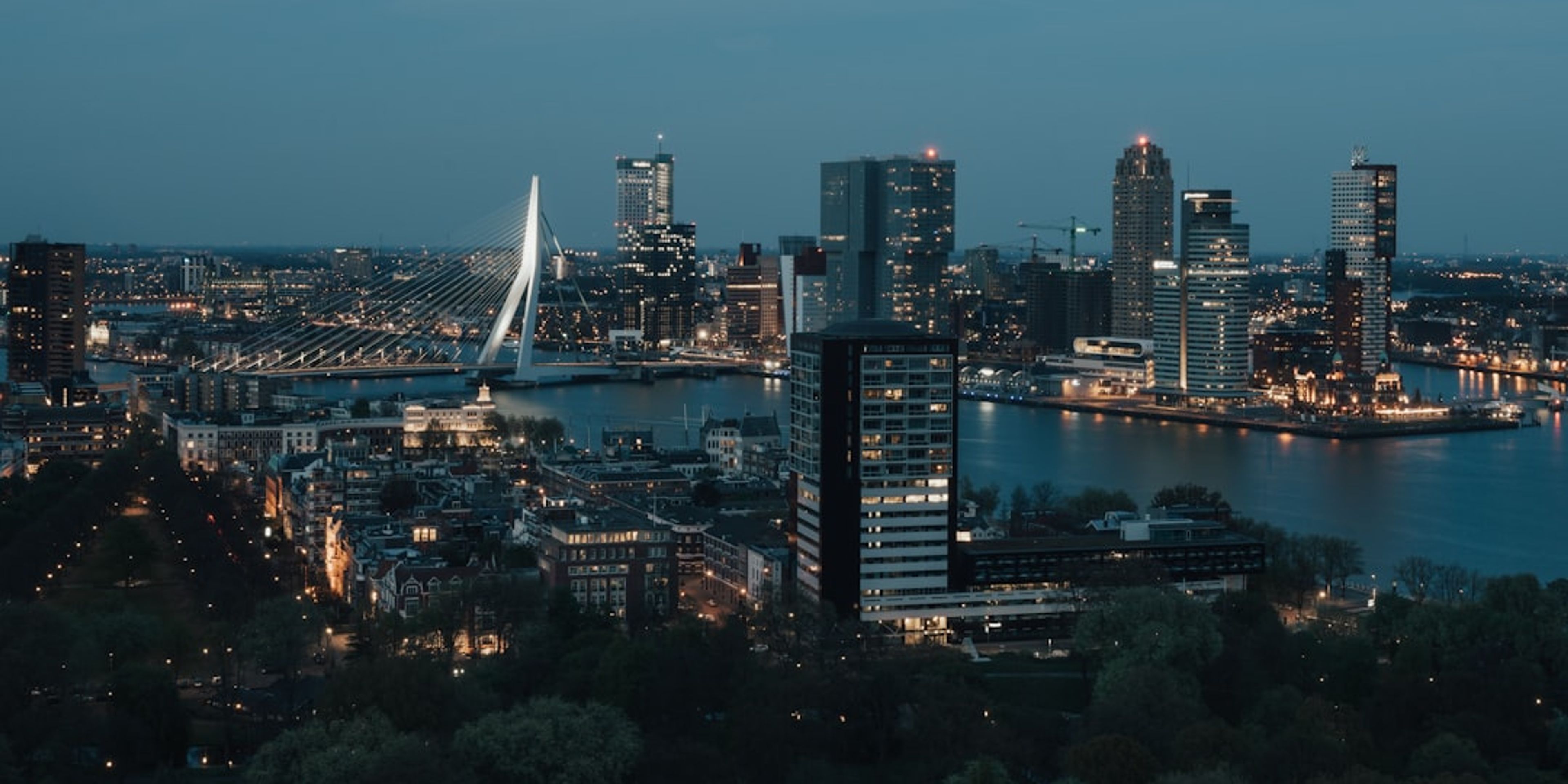 Rotterdam Travel Guides