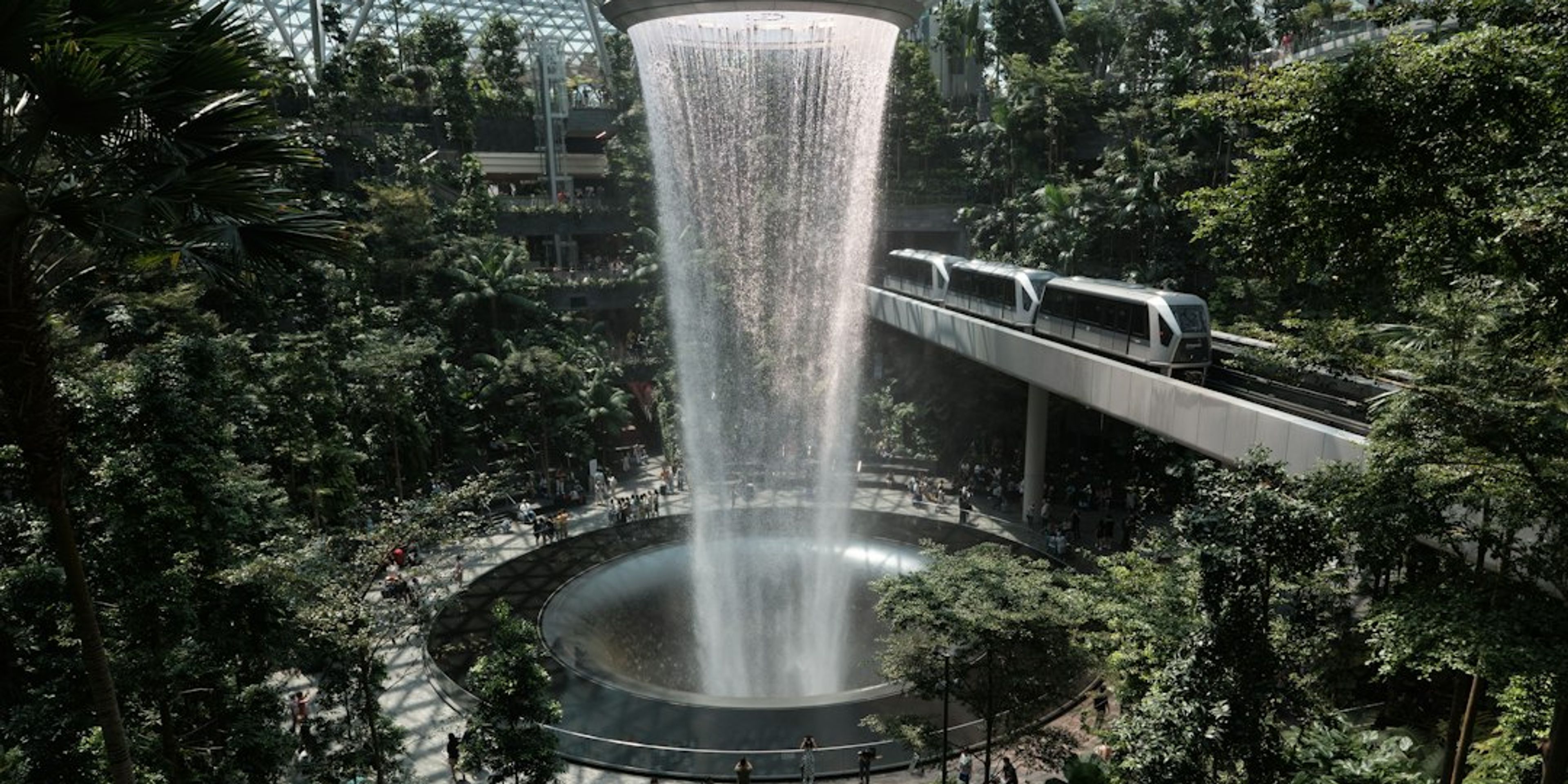 Hotels near Jewel Changi Airport