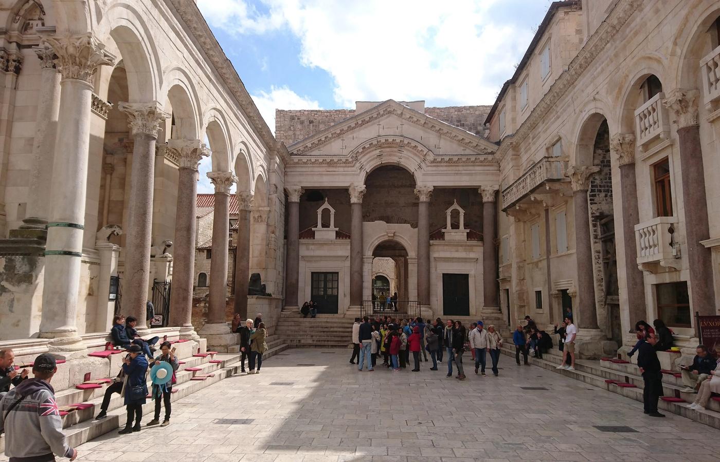 Peristyle Square (Peristil) - The Ceremonial Centre of the Palace