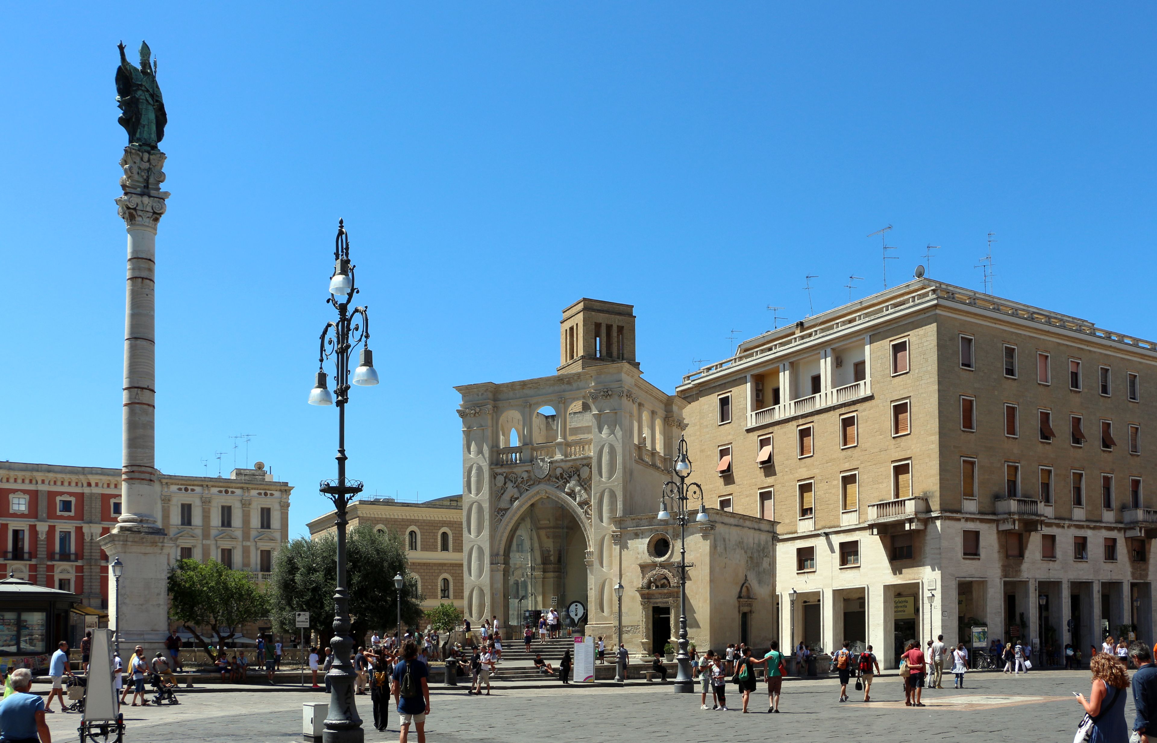 Piazza Sant'Oronzo - The Main Square and Roman Column
