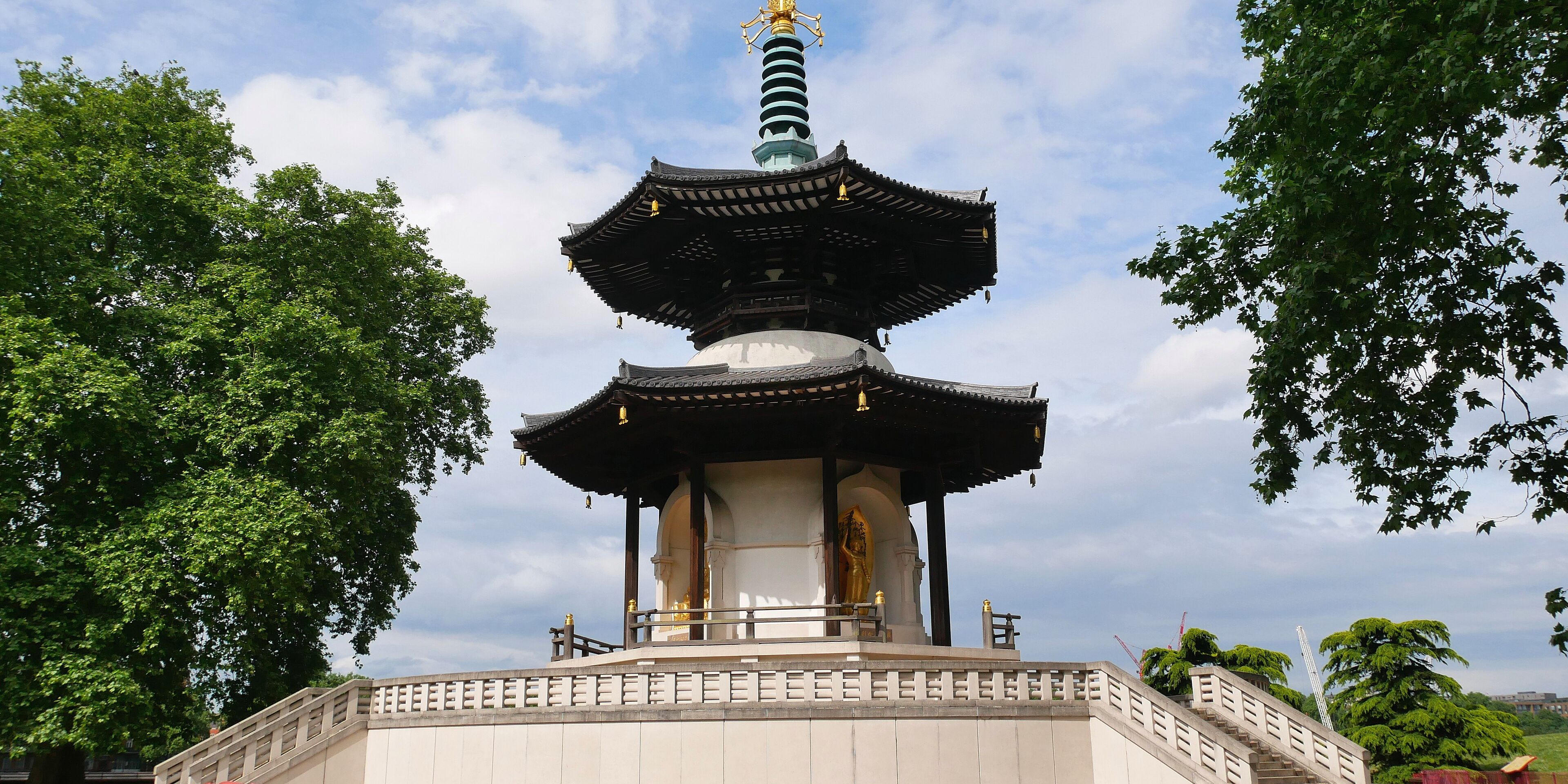 Hotels near Battersea Park