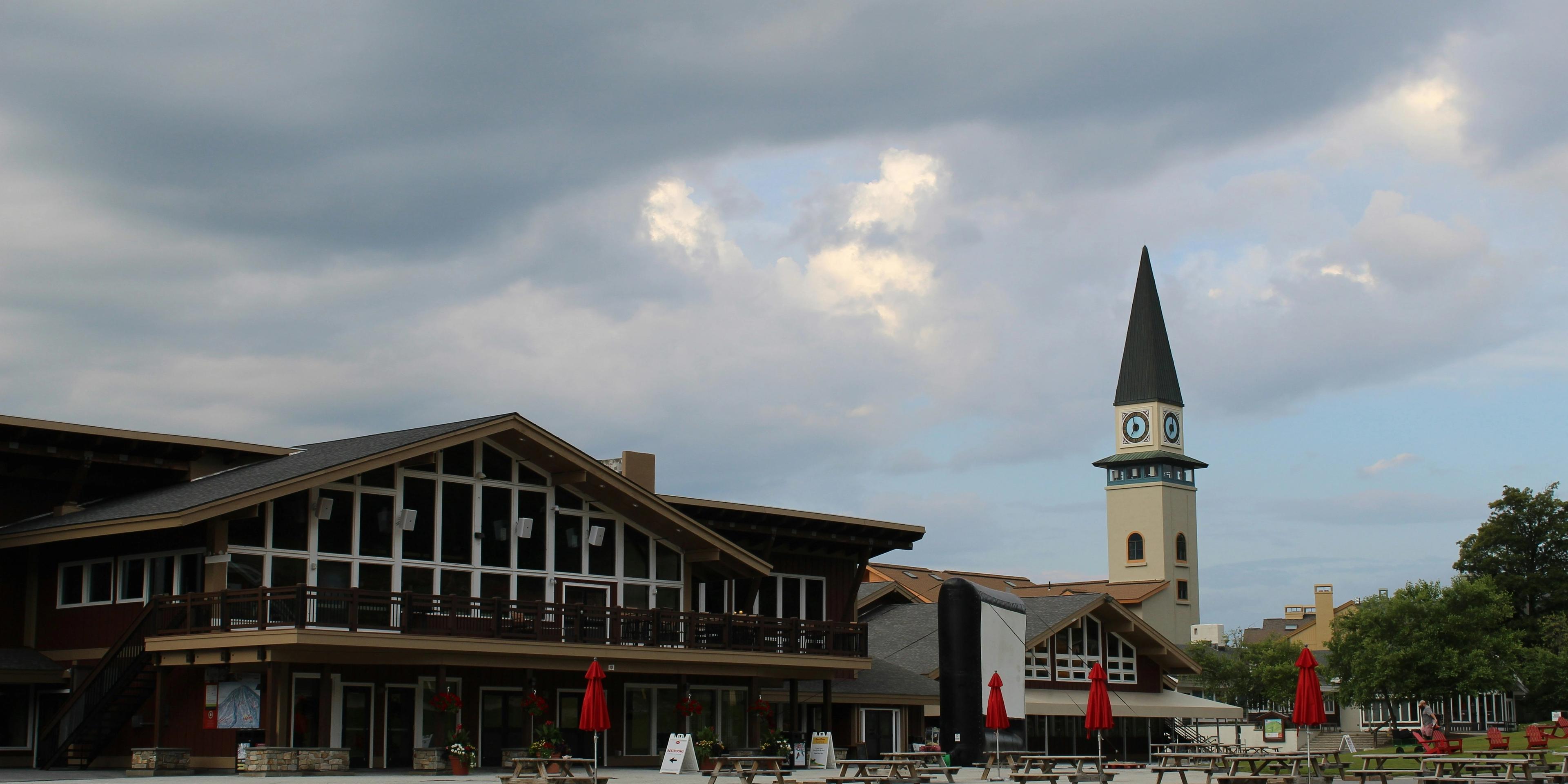 Hotels near Country Club Plaza