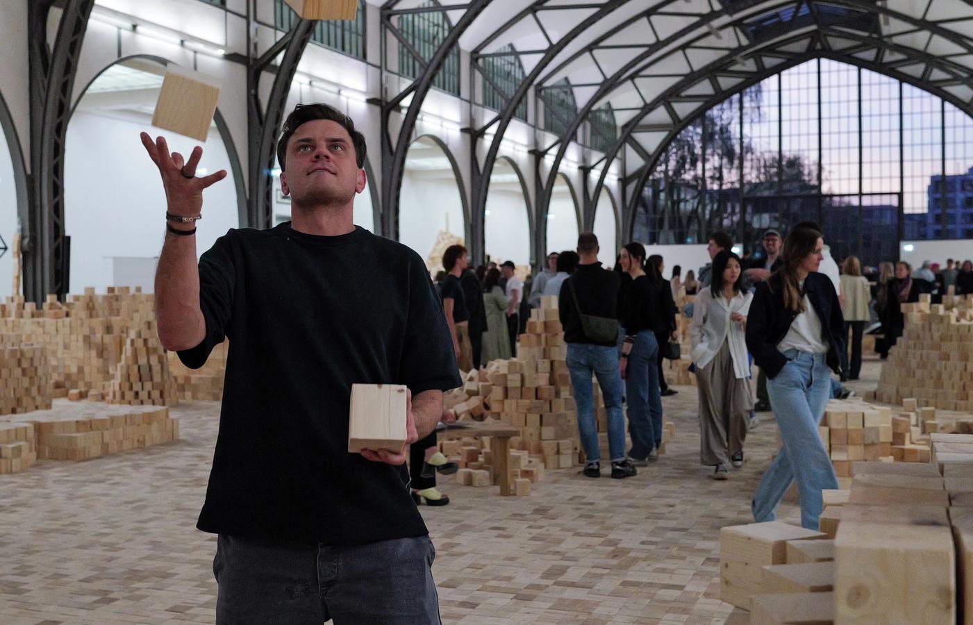 Lina Lapelytė's We Make Years Out of Hours - The Anchor Commission of Gallery Weekend Berlin 2026
