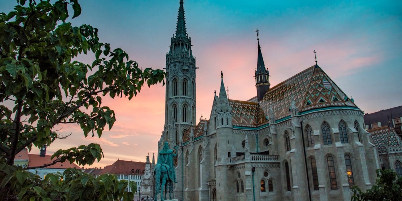Hotels near Matthias Church