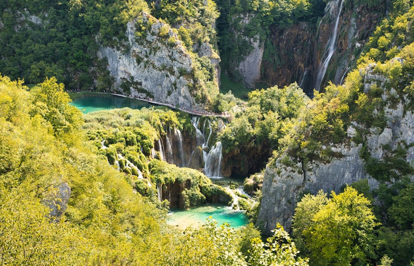 Plitvice Lakes - Waterfalls and Turquoise Lakes
