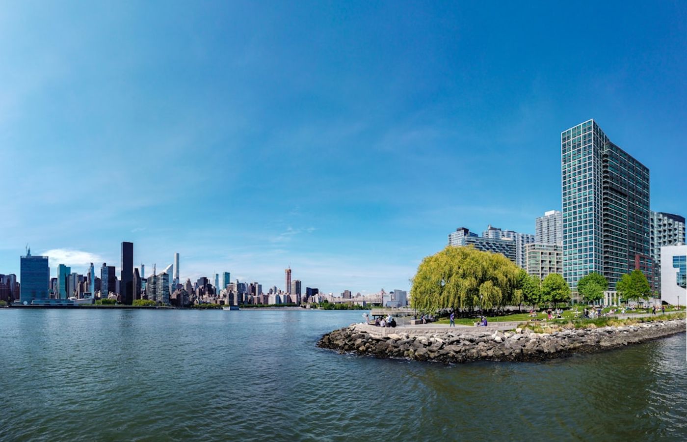 Long Island City, Queens - Best Budget Alternative
