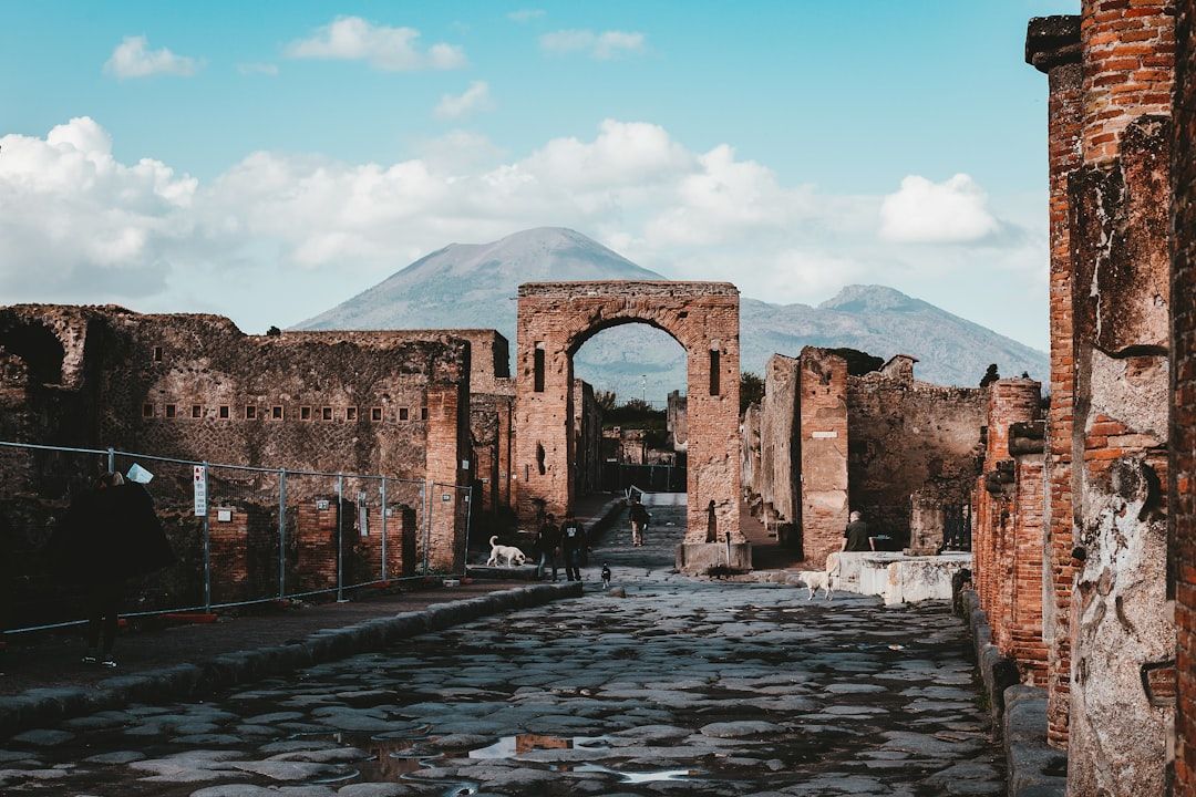 Hotels near Pompeii