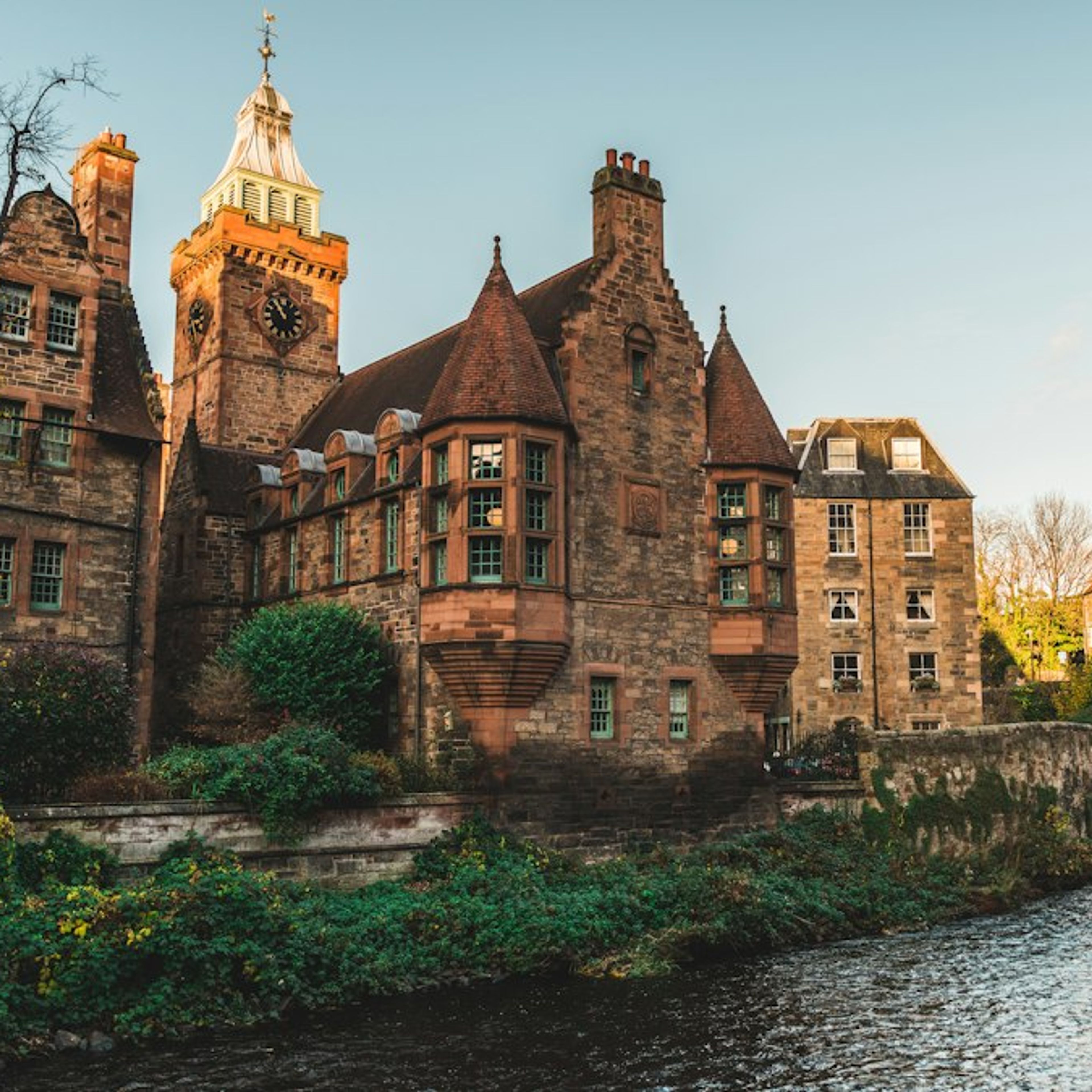 Edinburgh in October: Autumn Walks, Whisky and Weather