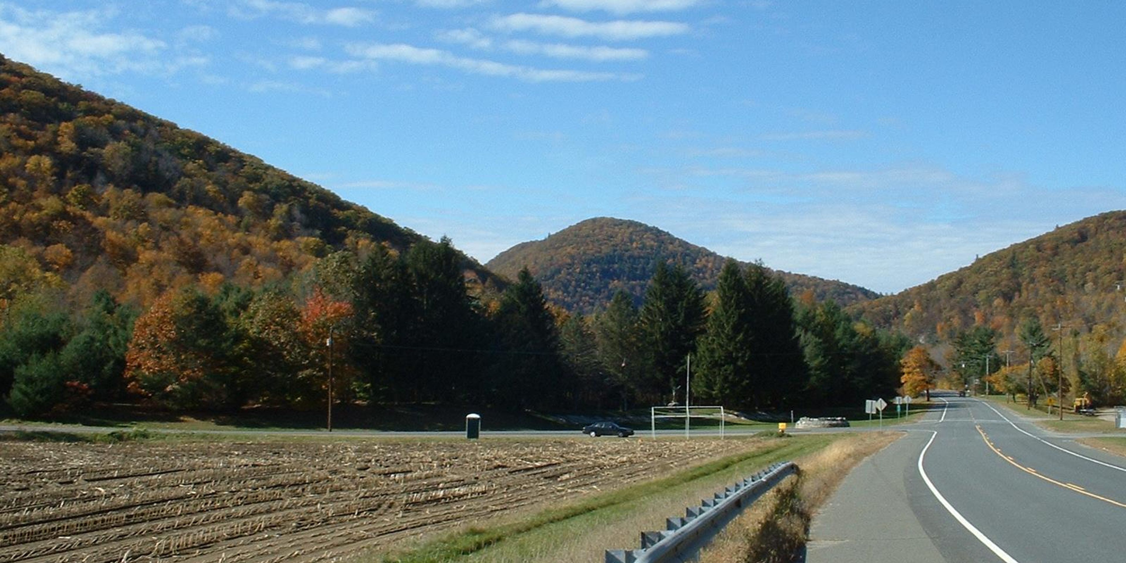 Hotels near The Mohawk Trail, MA Route 2