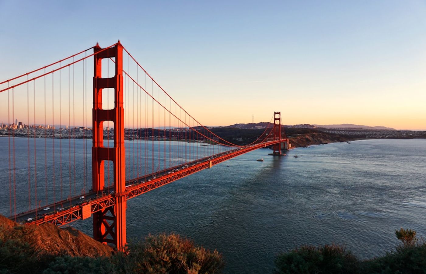 Golden Gate Bridge - The City's Defining Landmark
