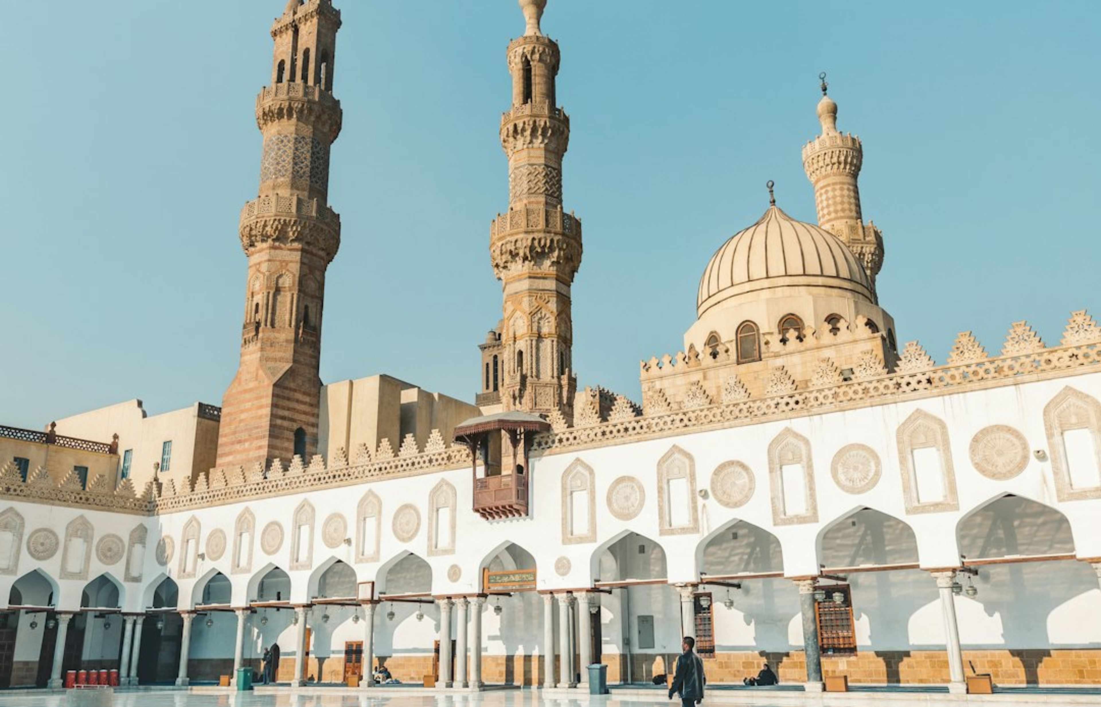 Al-Azhar Mosque - The world's oldest continuously running university