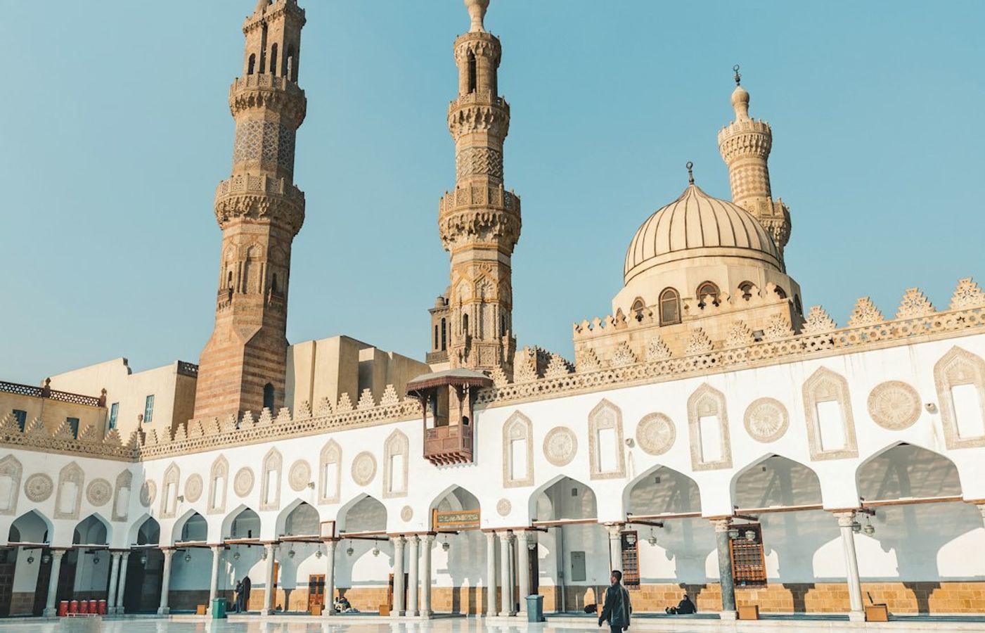 Al-Azhar Mosque - The world's oldest continuously running university