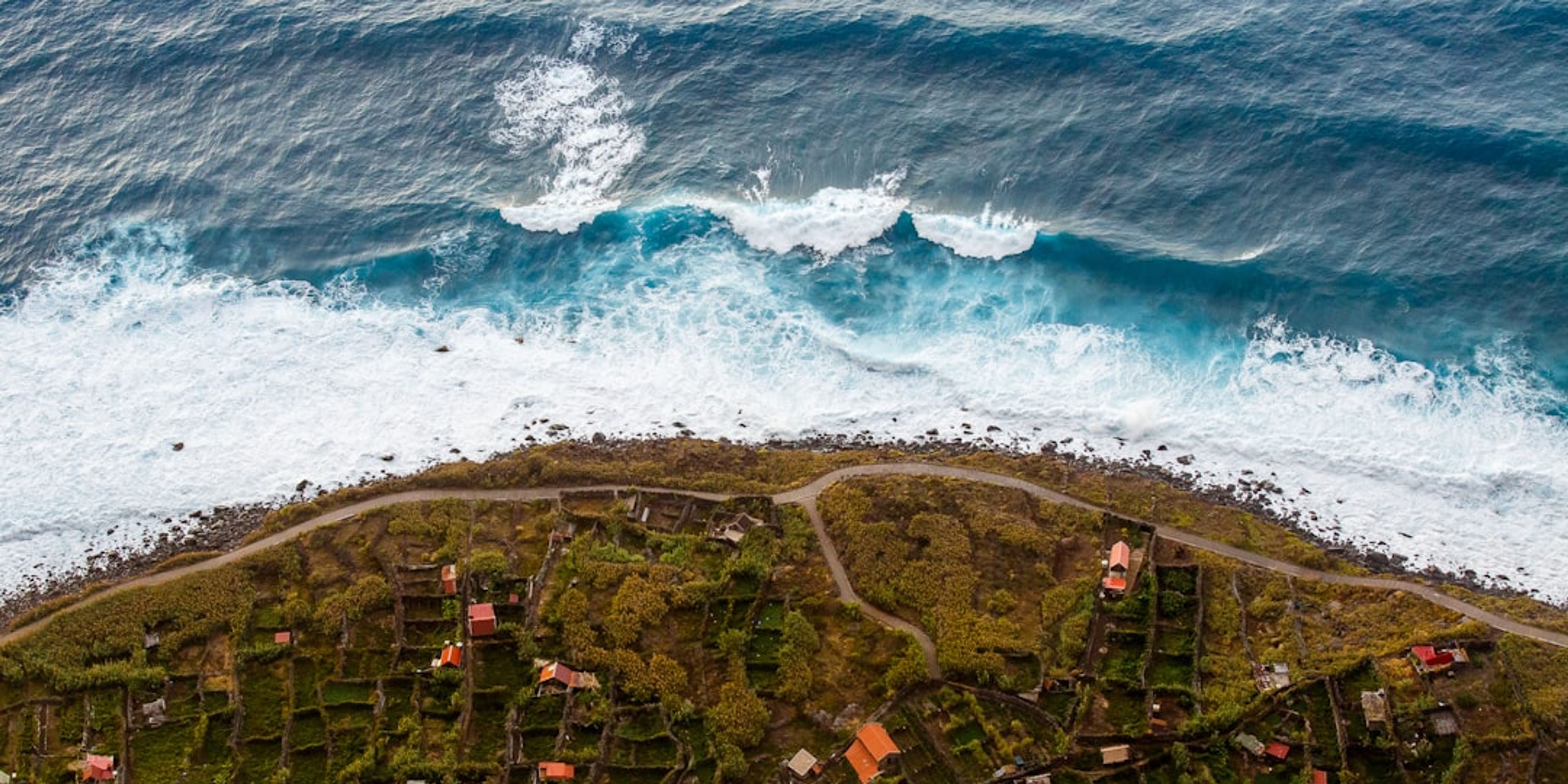 Hotels near Porto Moniz Natural Lava Pools