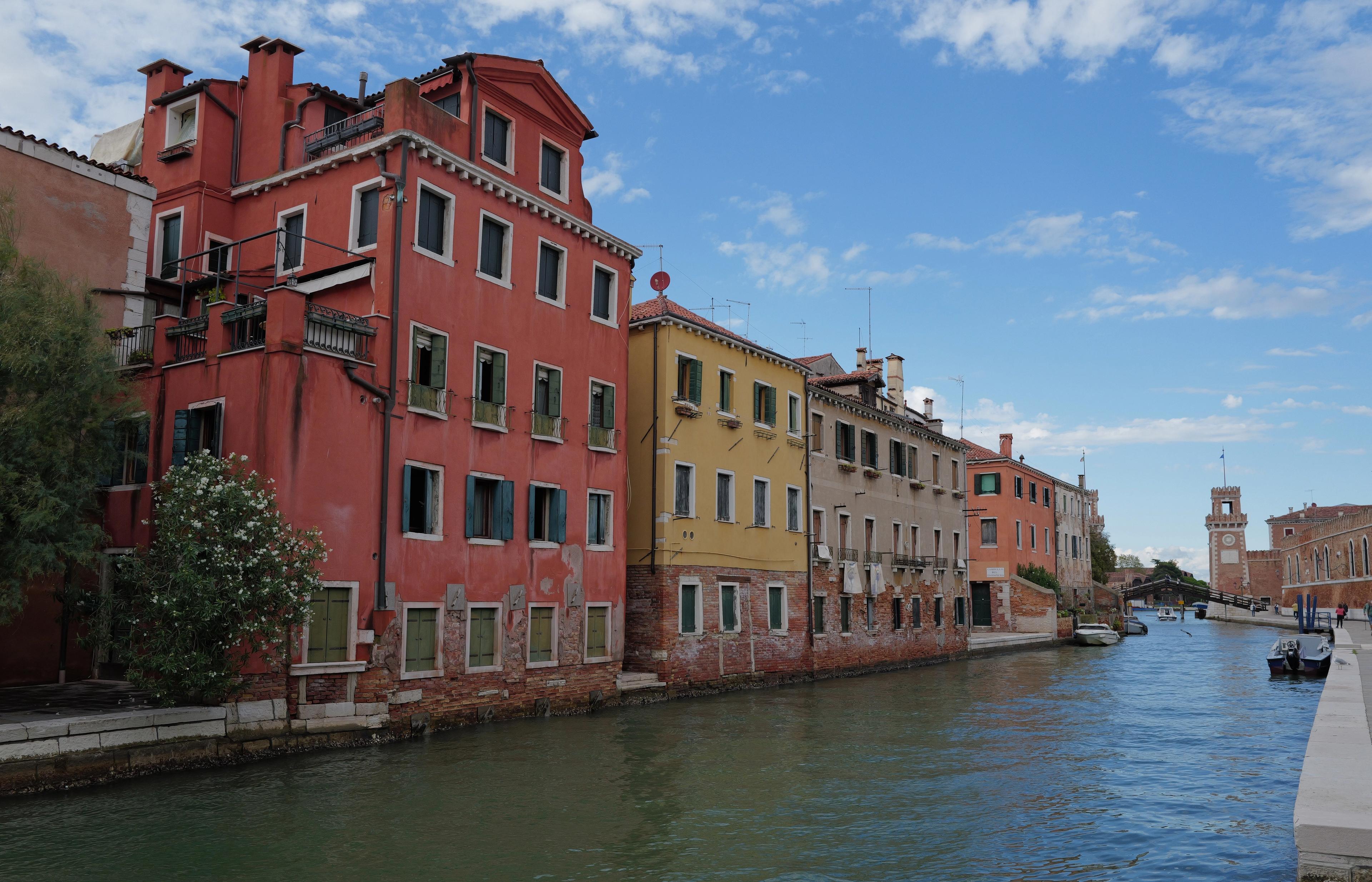 Venice beyond the postcards — colourful façades and quiet canals in the historic Castello district.