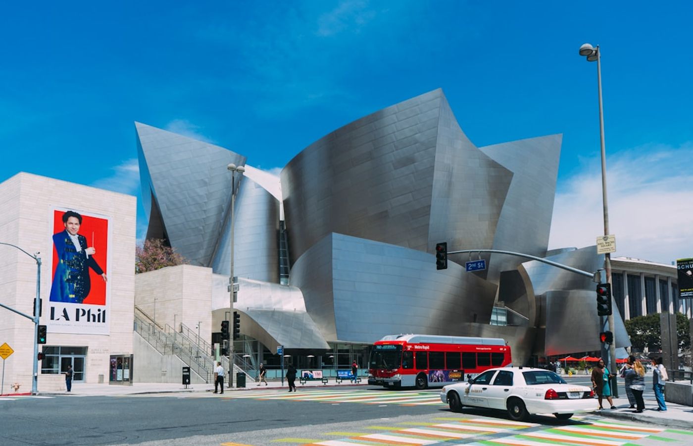 Walt Disney Concert Hall - Gehry's Shimmering Landmark