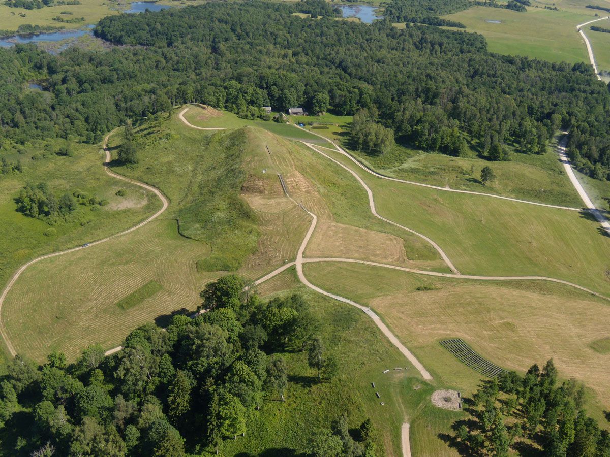 Medvėgalis Hillfort - The Highest Hill in Samogitia