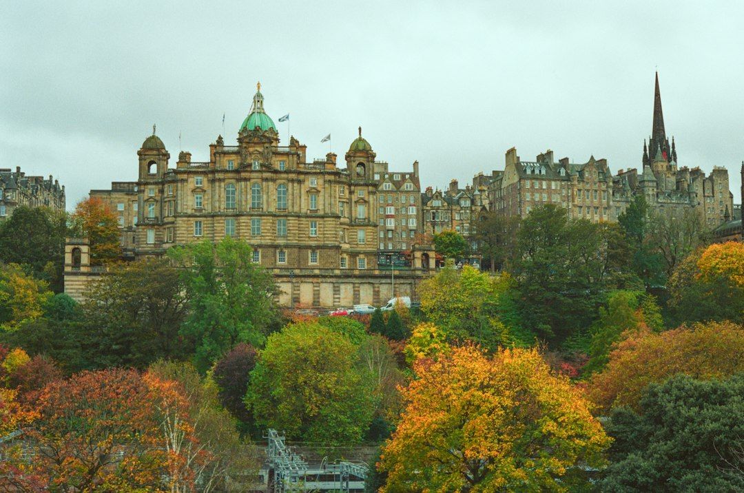 Royal Botanic Garden Edinburgh - The Best Autumn Colour in the City
