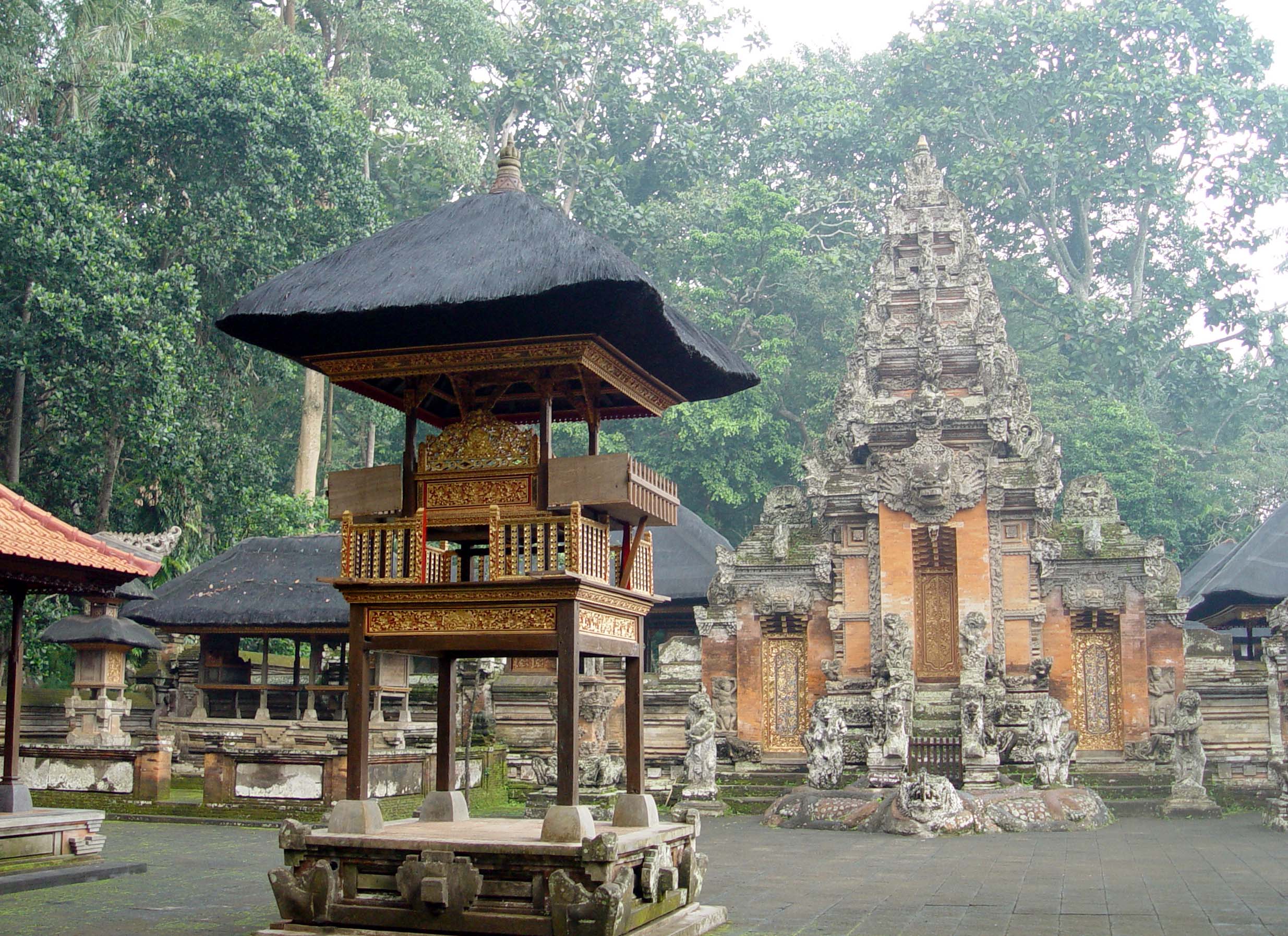 Petitenget Temple - Seminyak's Cliffside Sea Shrine