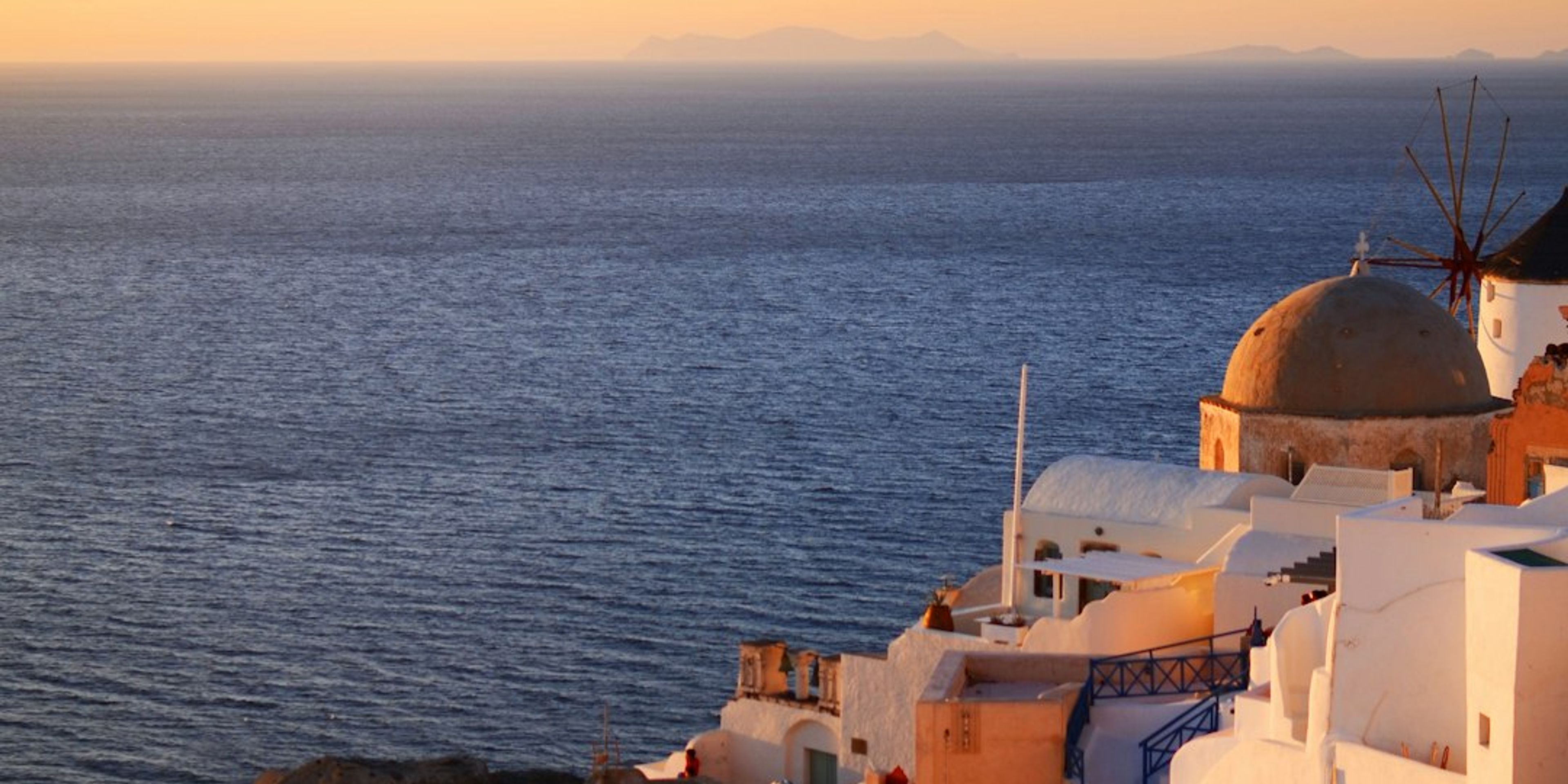 Hotels near Oia