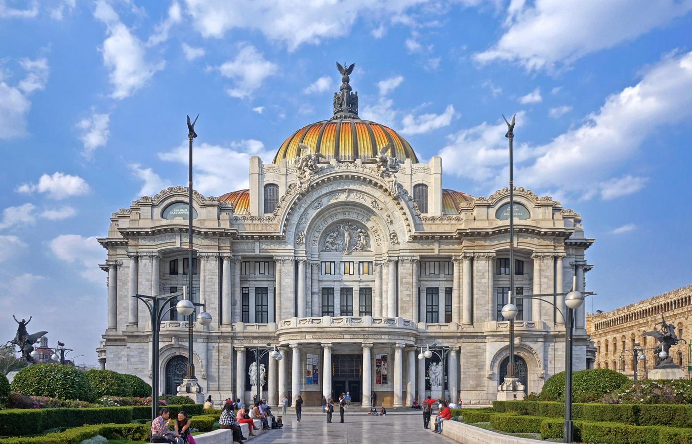 Palacio de Bellas Artes - Art Nouveau and Art Deco Under One Roof