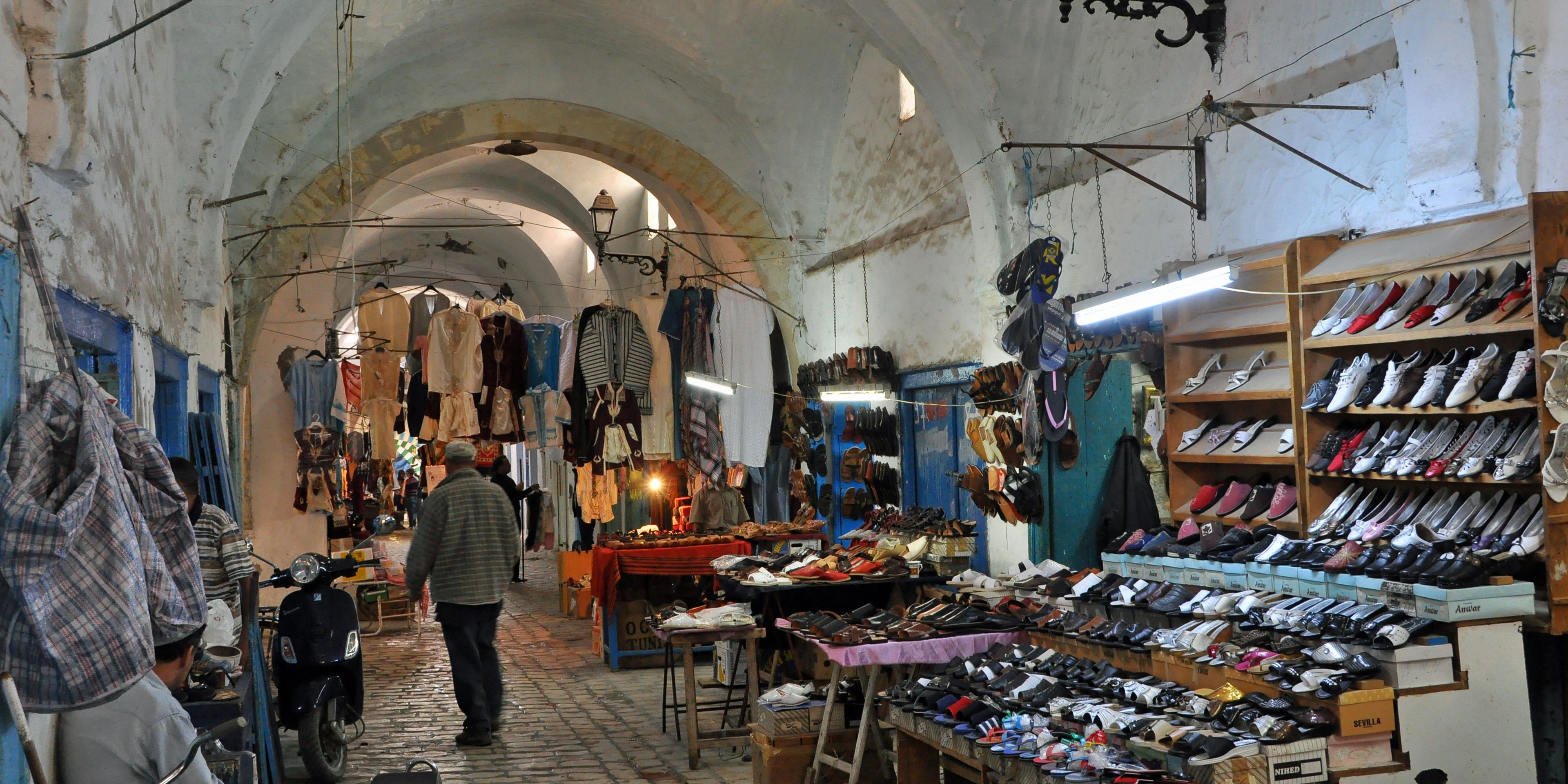 Hotels near Nabeul Pottery Market