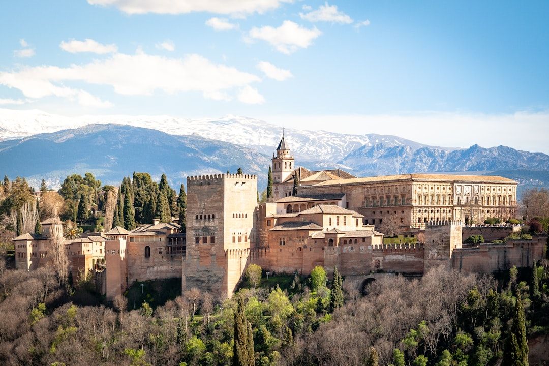 12 Top Places to Visit in Granada, Spain