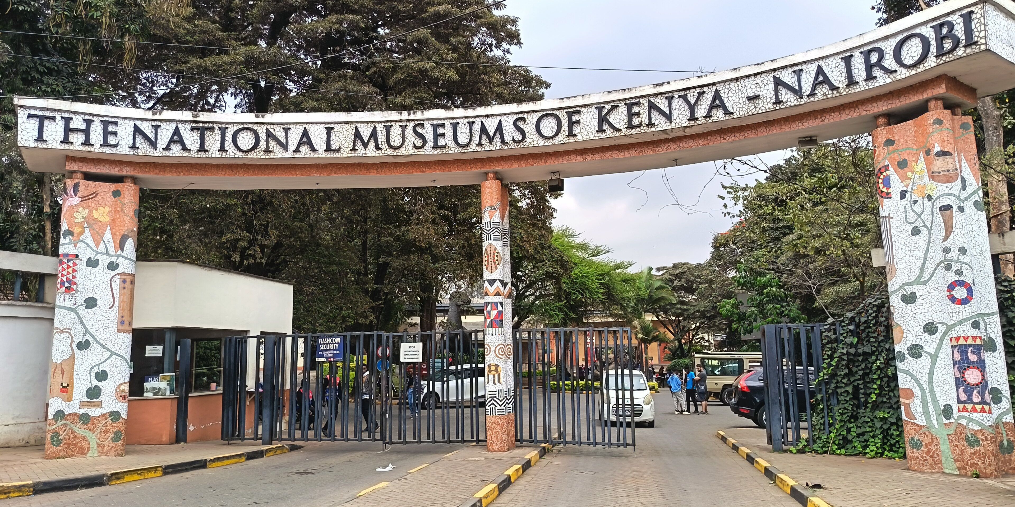 Hotels near Nairobi National Museum