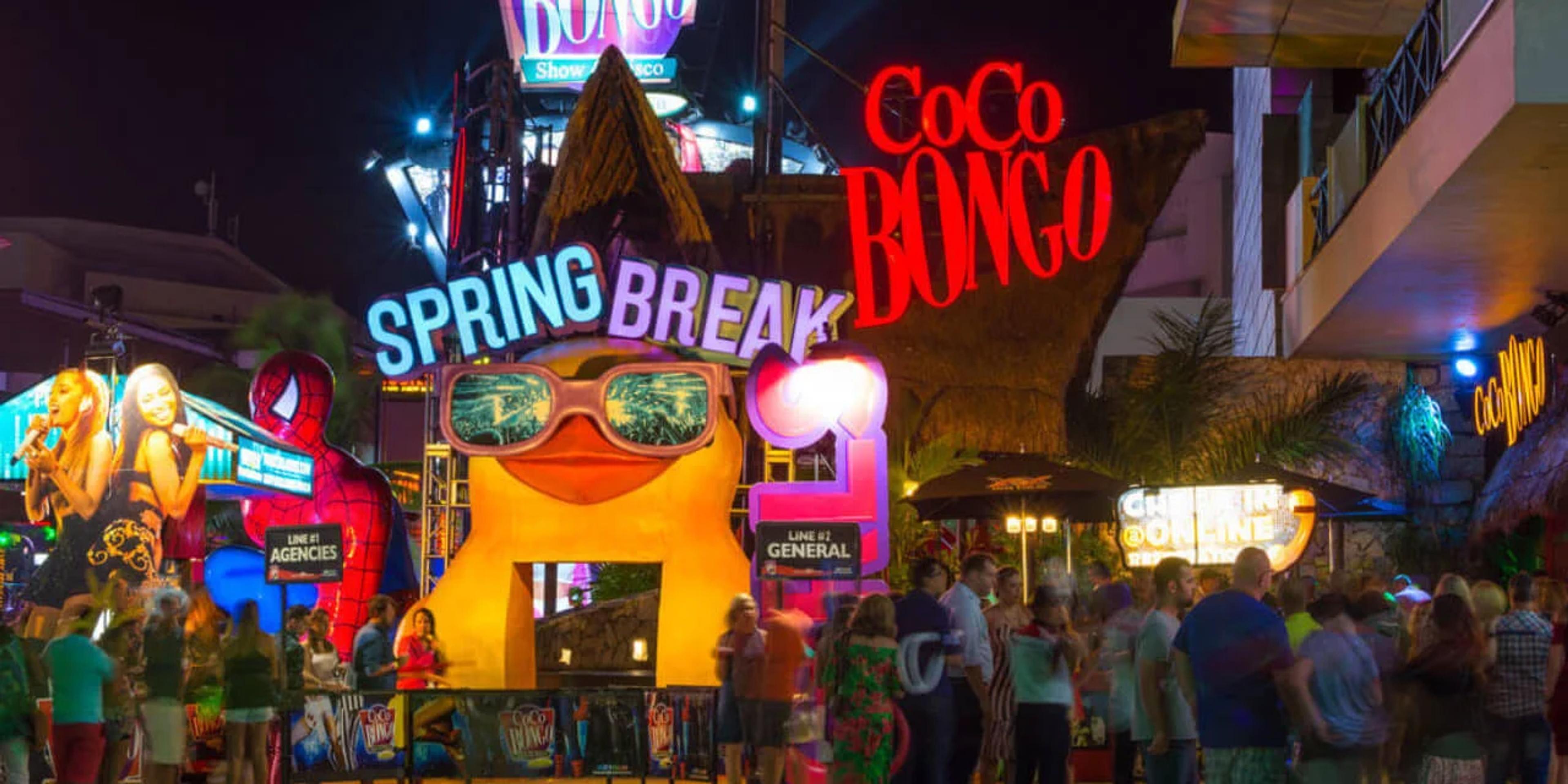 Hotels near Coco Bongo & Hotel Zone Nightlife