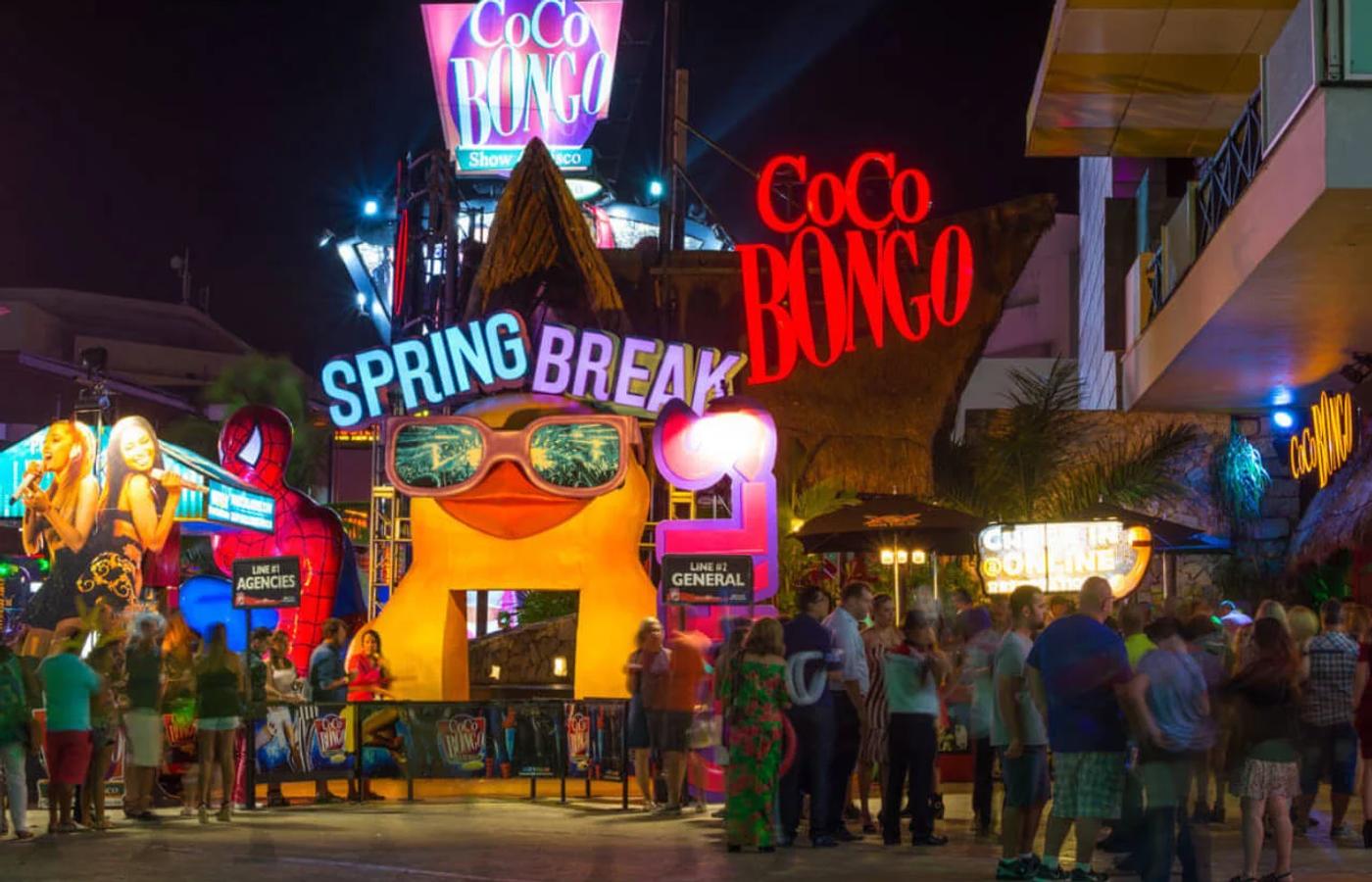Coco Bongo & Hotel Zone Nightlife
