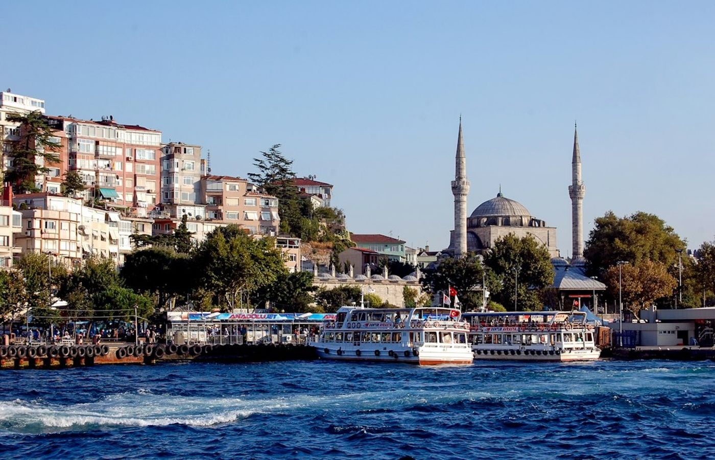 A Bosphorus Cruise - Clear Air and Empty Decks