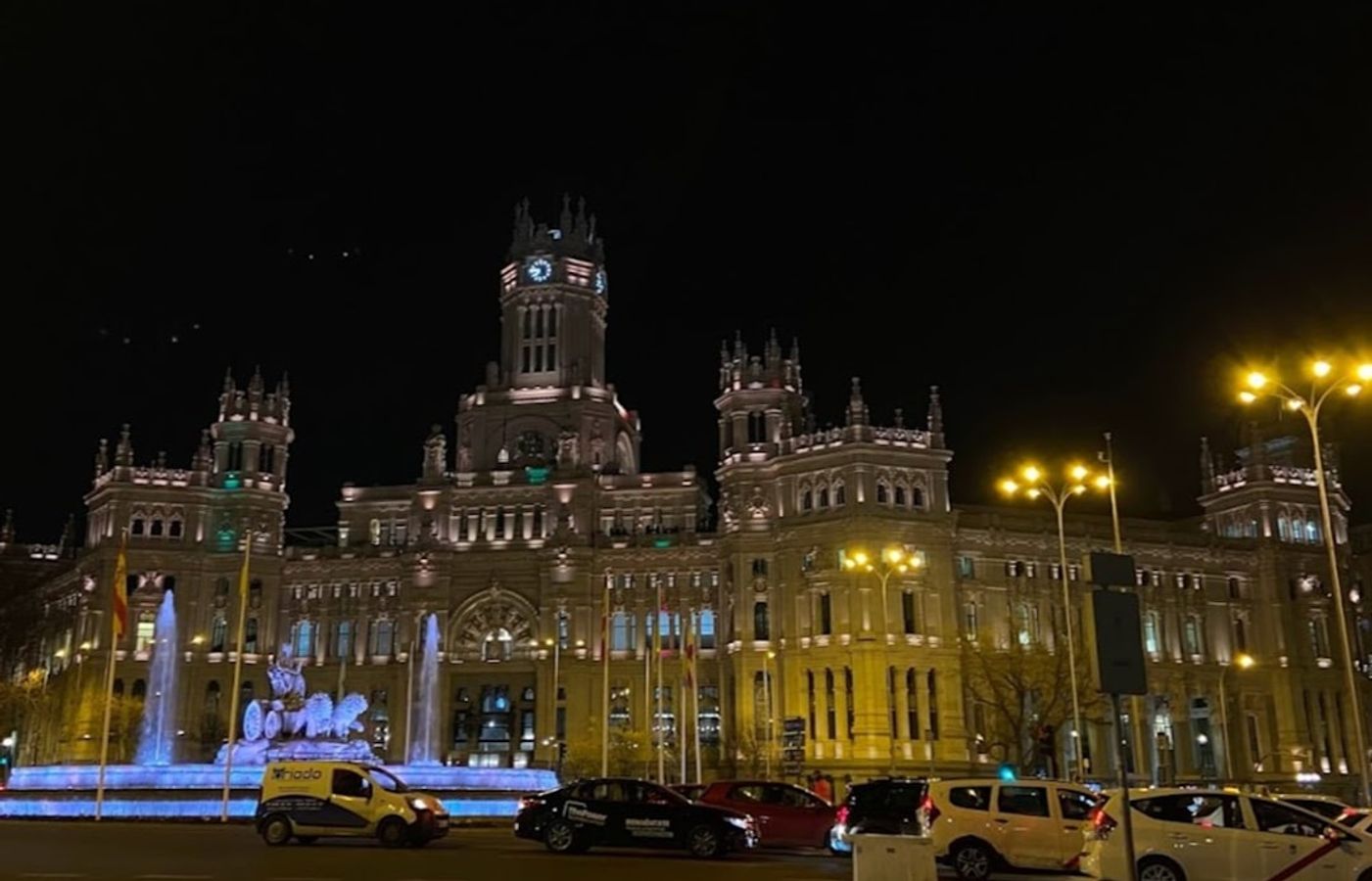 Plaza de Cibeles - Madrid's Most Iconic Fountain