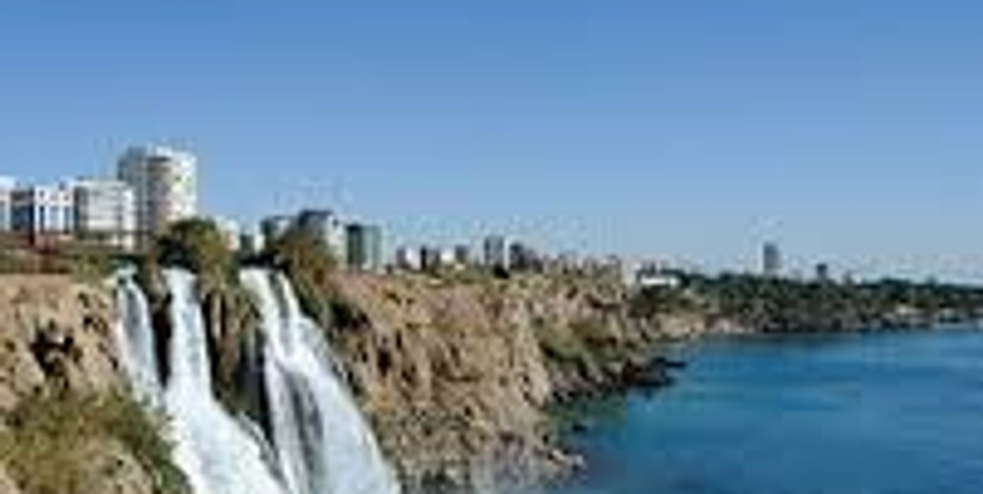Hotels near Lower Düden Waterfalls