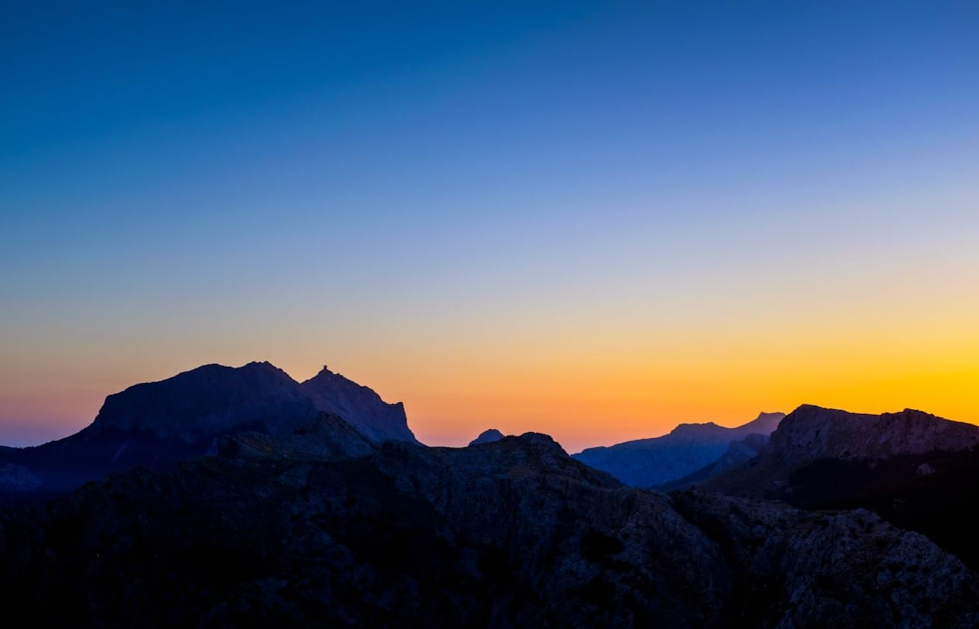 Serra de Tramuntana - The UNESCO Mountain Range of Northwest Mallorca