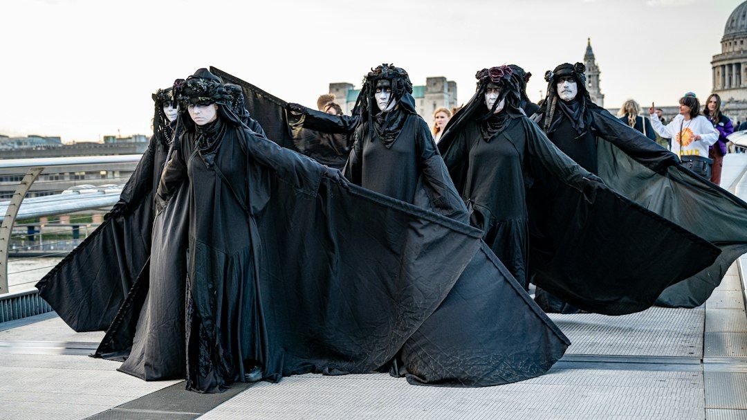 Tower of London - Halloween in London for Families with Costumed Ghosts