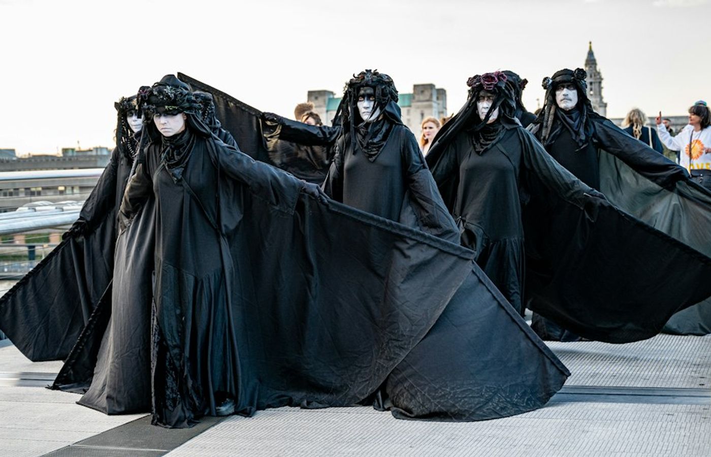 Tower of London - Halloween in London for Families with Costumed Ghosts