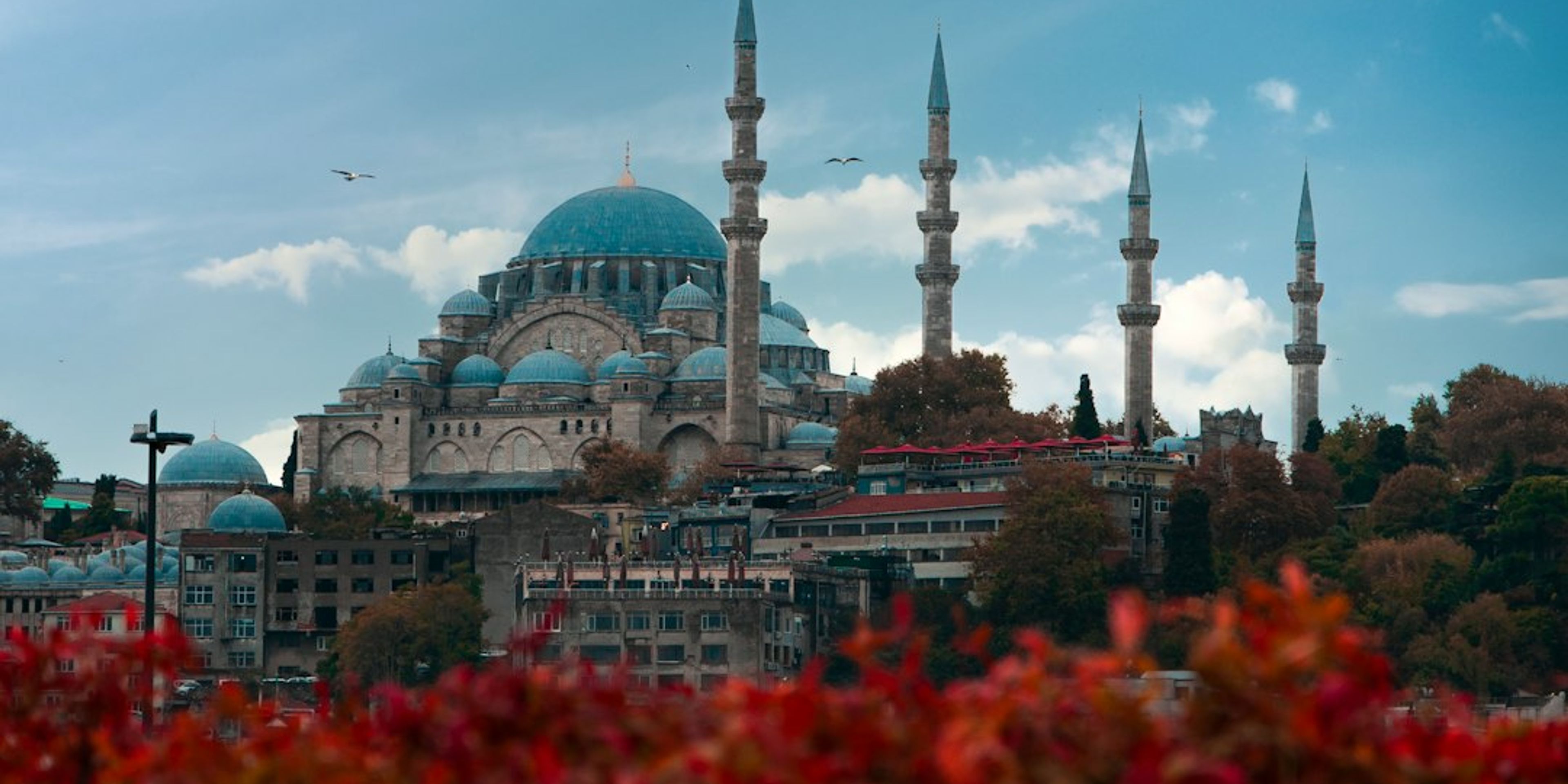 Istanbul in October: Weather, Crowds and Prices