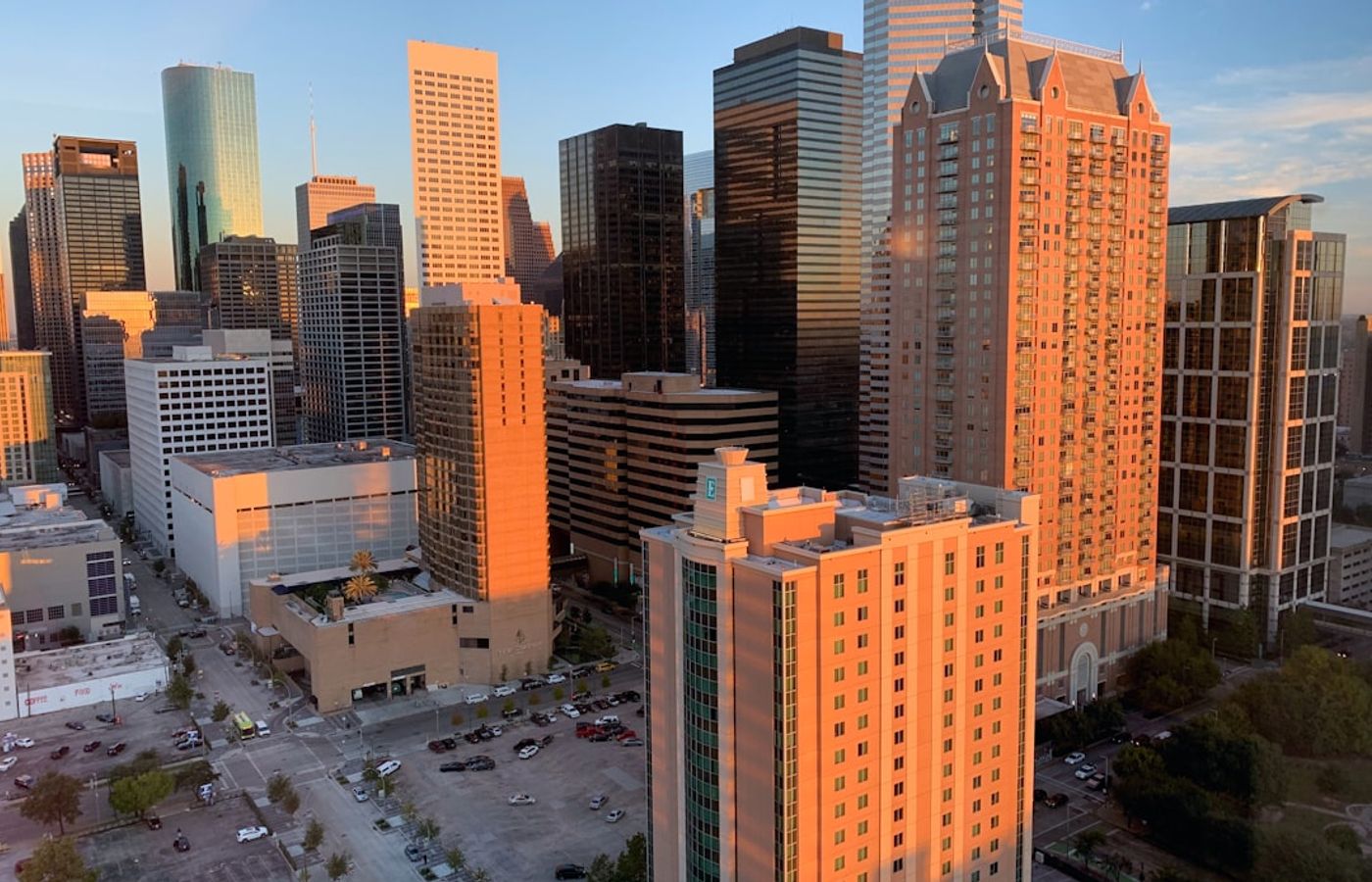 EaDo (East Downtown) - Emerging District Near Toyota Center
