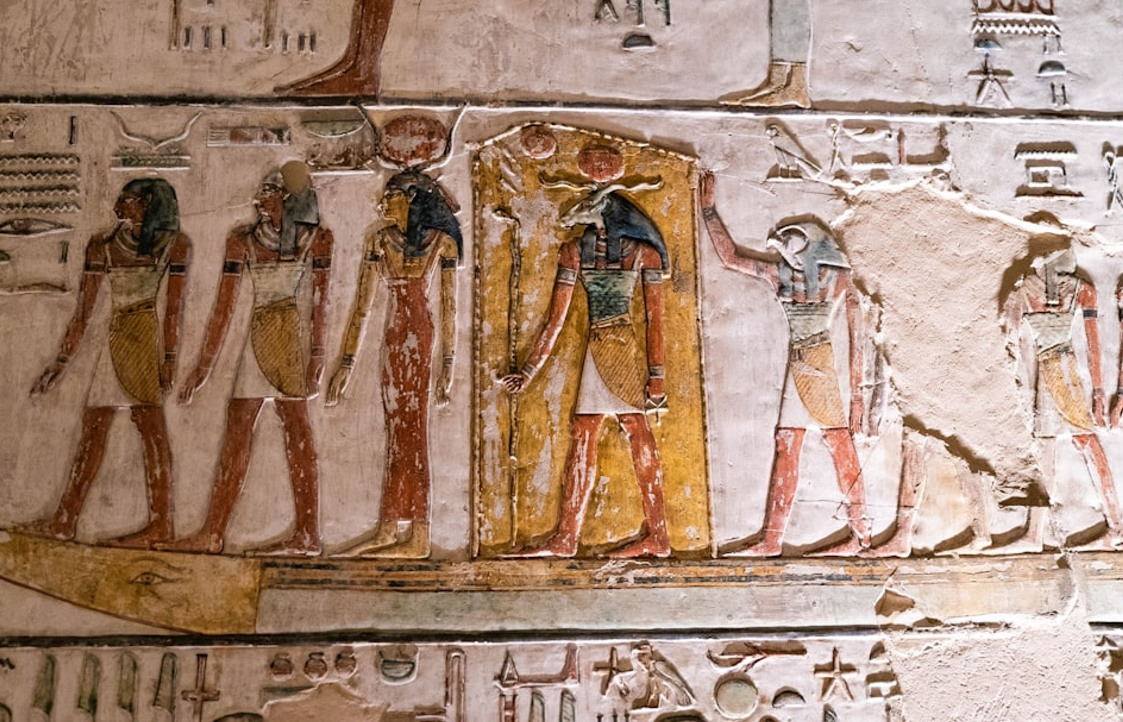 Valley of the Queens - Nefertari's painted tomb