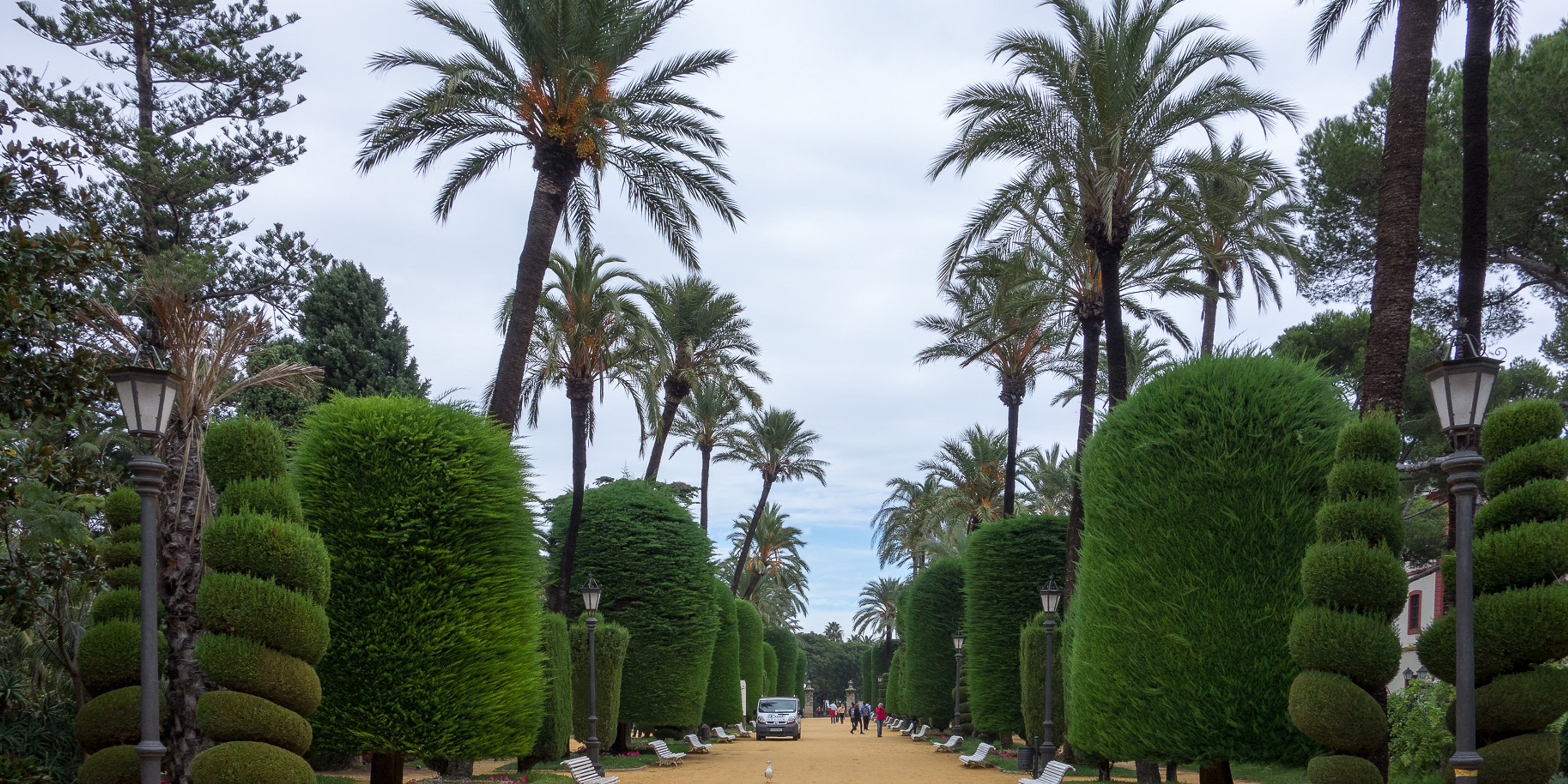 Hotels near Parque Genovés