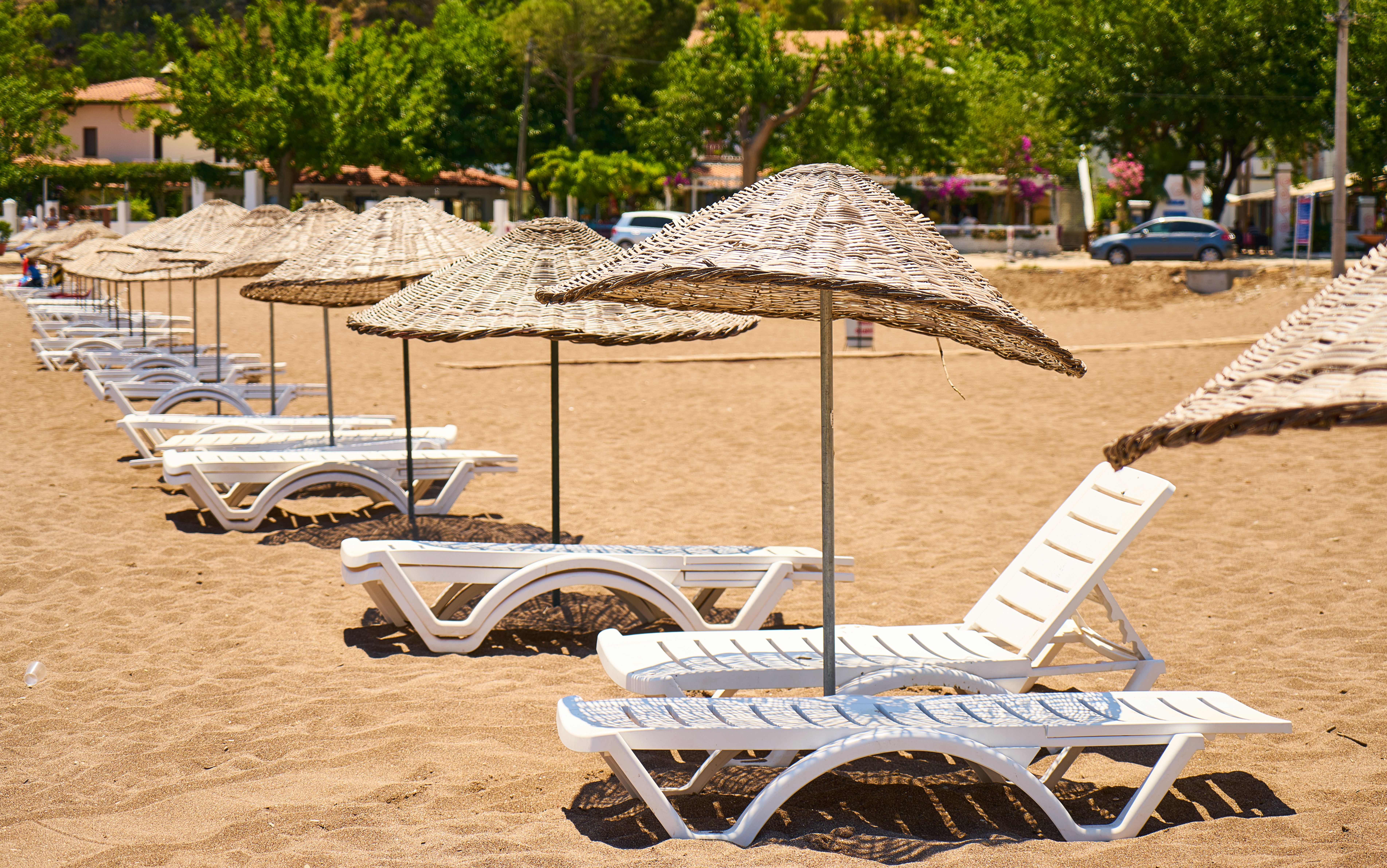 Konyaaltı Beach - Antalya's Main Public Beach