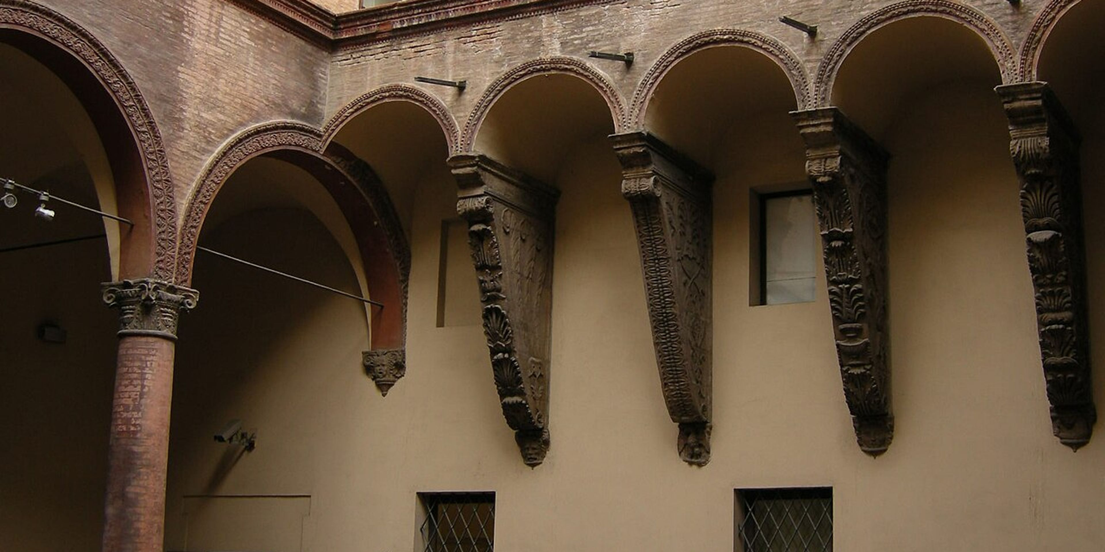 Hotels near Museo Civico Medievale