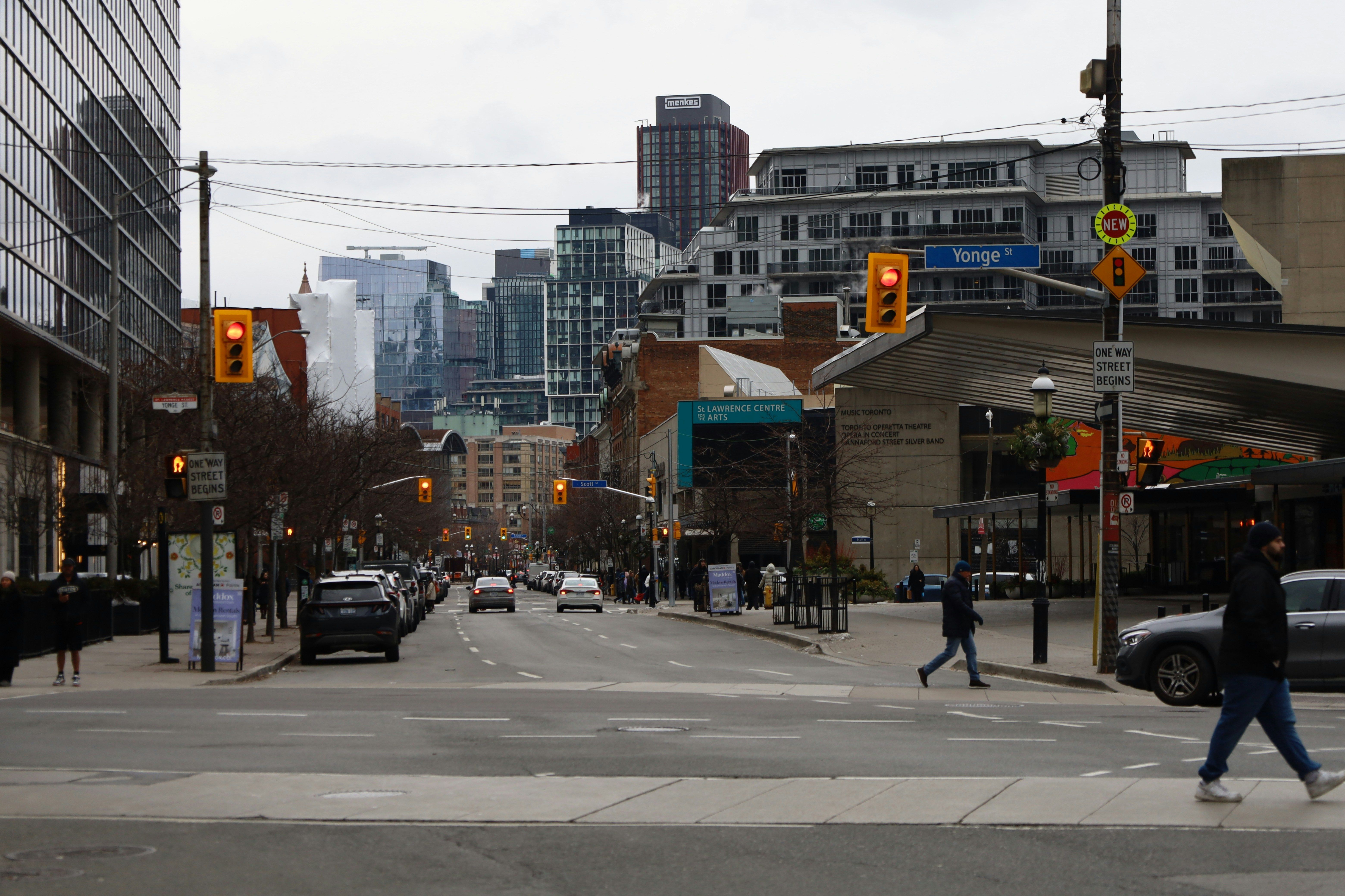 St. Lawrence and Old Town - Market Mornings and Historic Streets