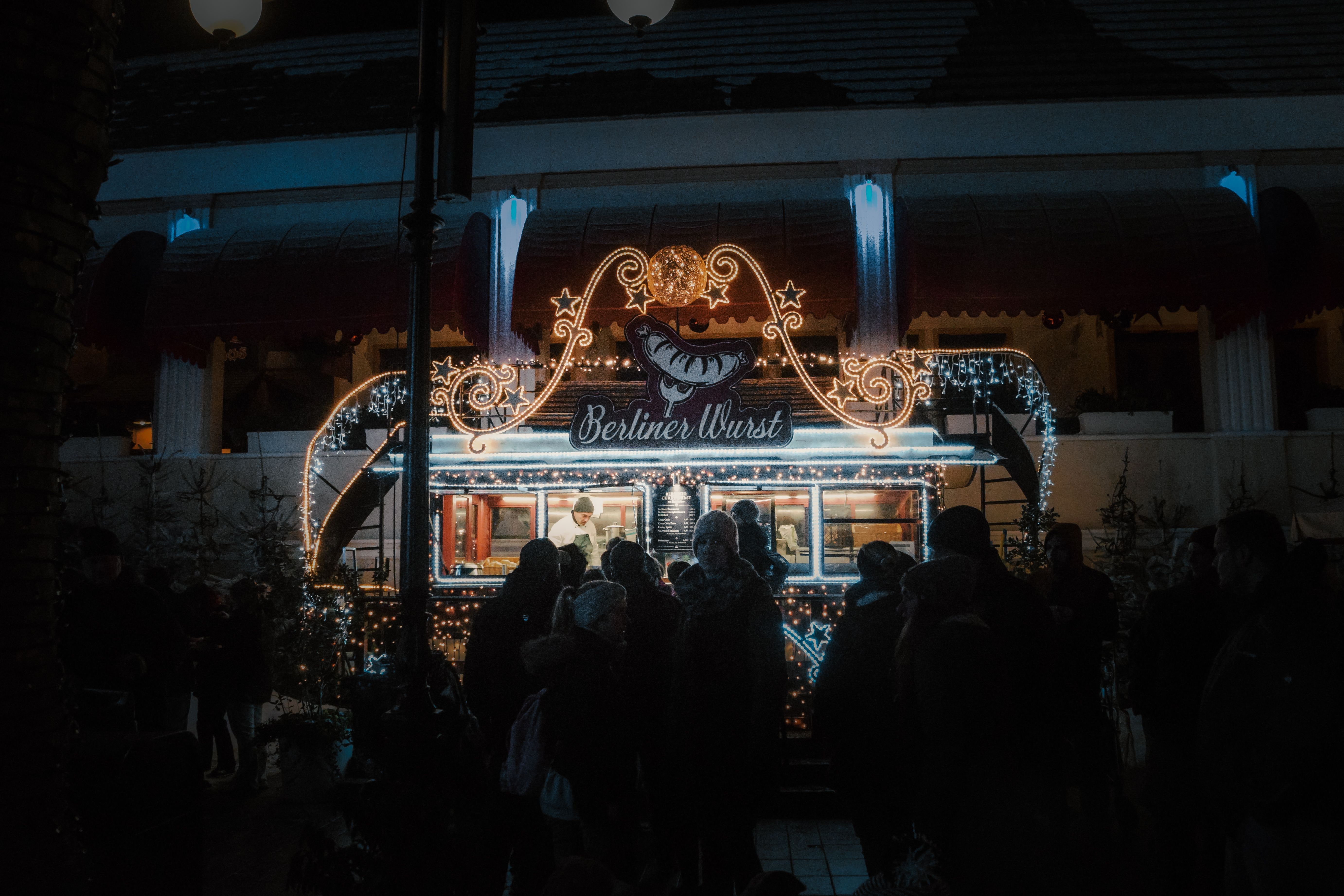 WeihnachtsZauber Gendarmenmarkt - The Elegant Berlin Christmas Market