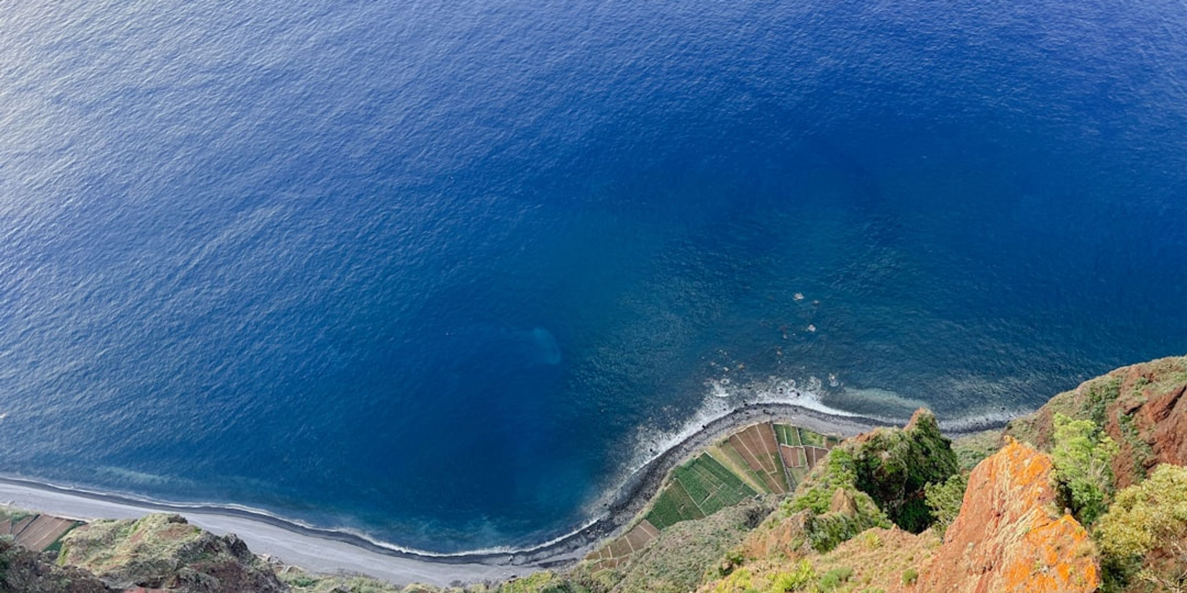 Hotels near Cabo Girão Skywalk