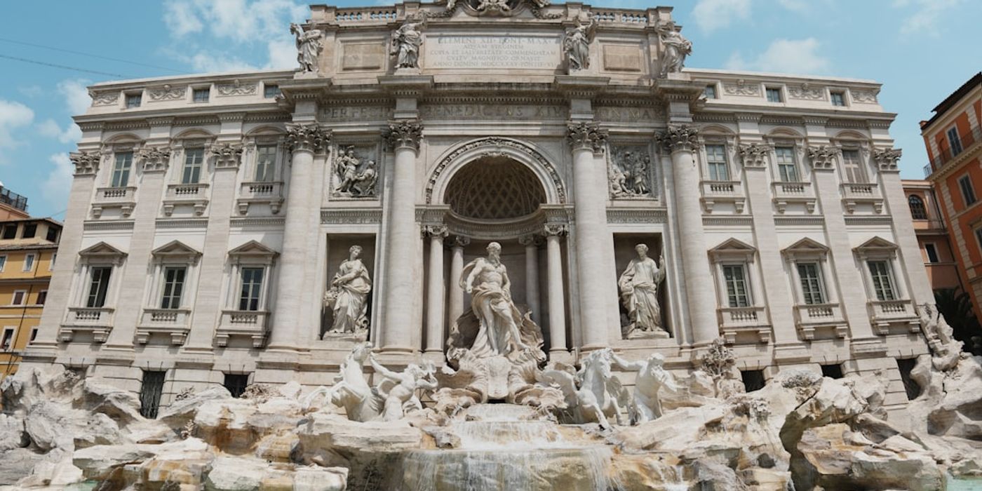 Hotels near Trevi Fountain
